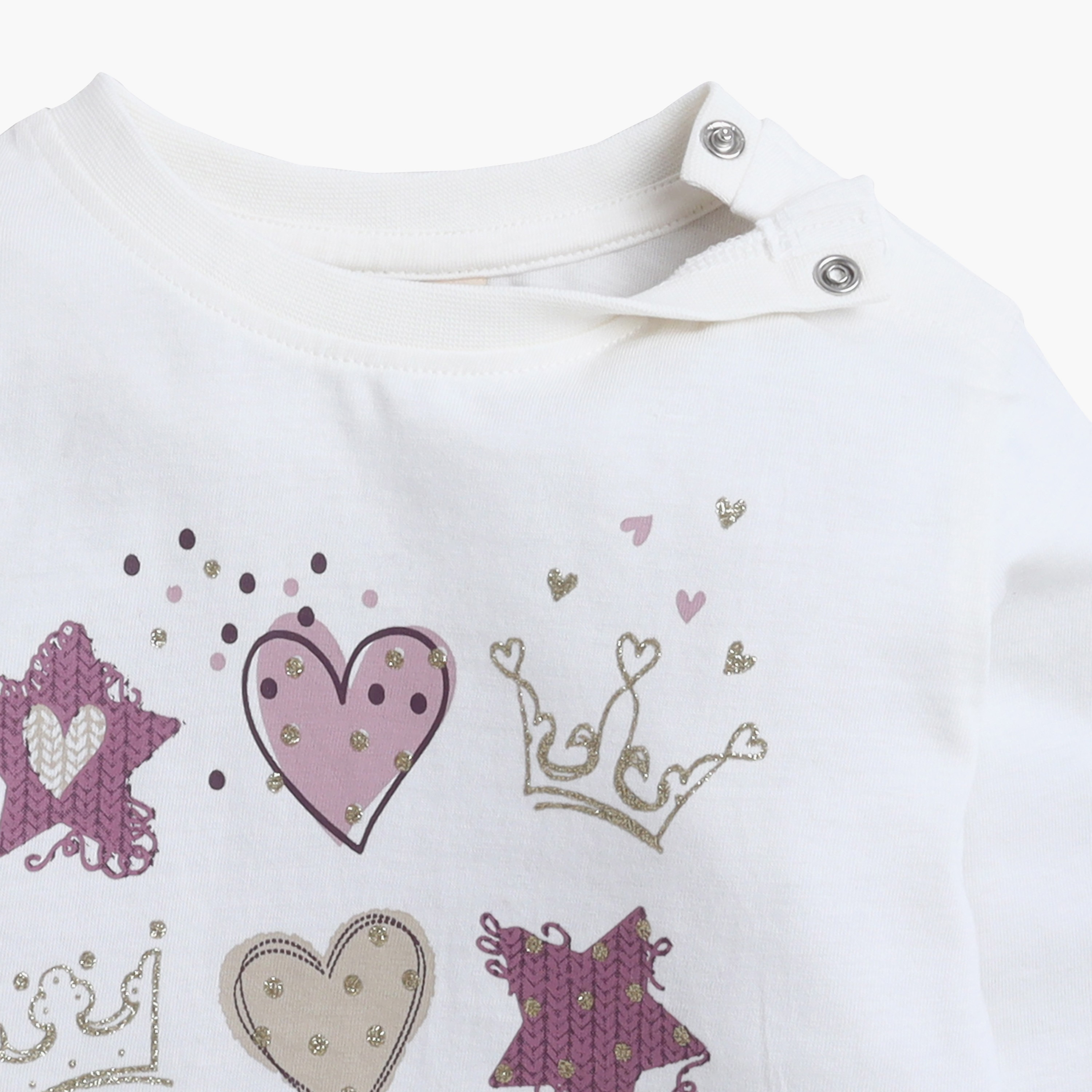طقم من 3 قطع جاكيت وبنطلون رياضي وبلوزة بطبعة قلوب ونجوم من فيكتور اند جين-girls-clothing-winterwear-setsandcoords-image-9