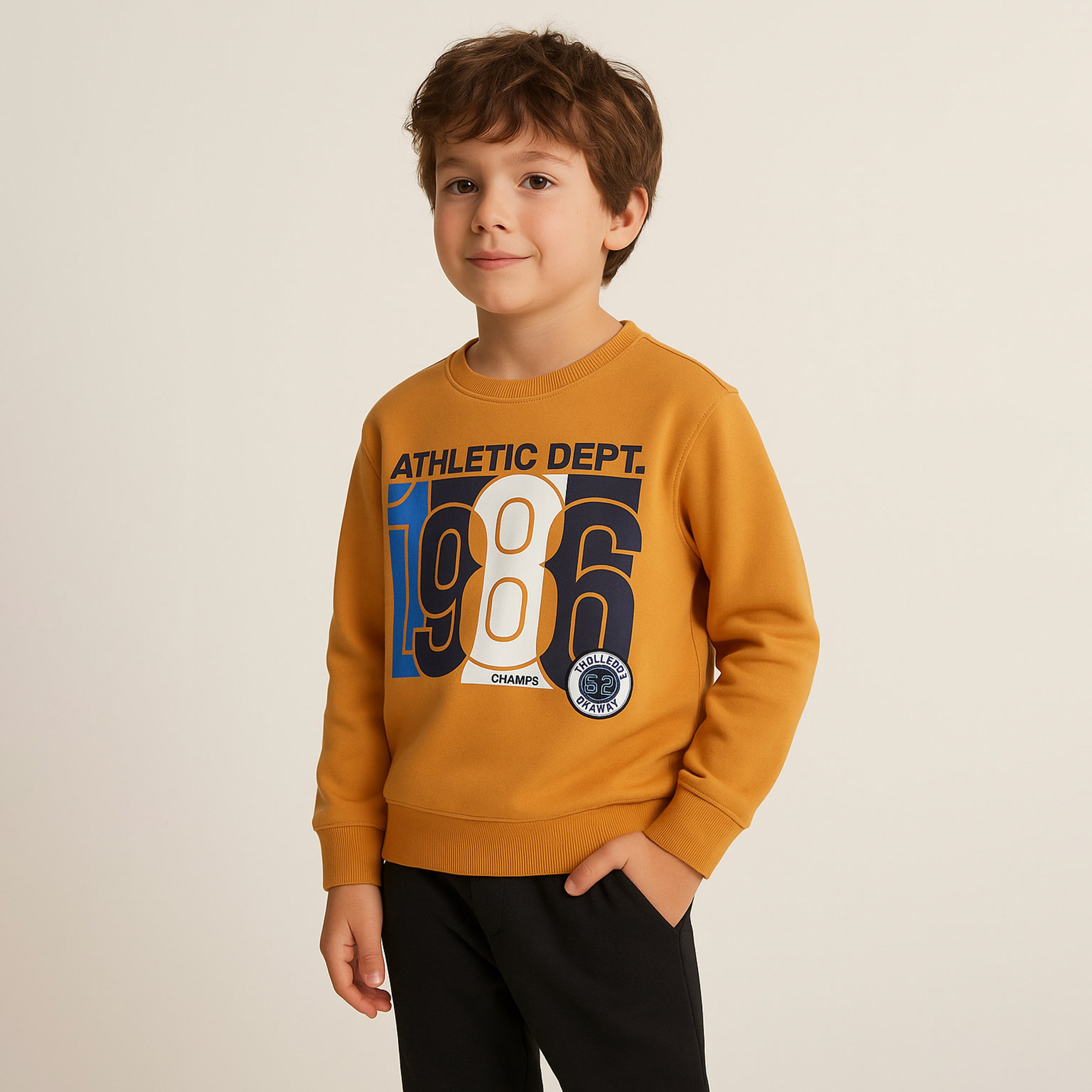 سويت شيرت بطبعة أثلتيك ديبت 1986 من فيكتور اند جين-boys-clothing-sweatshirts-image-1