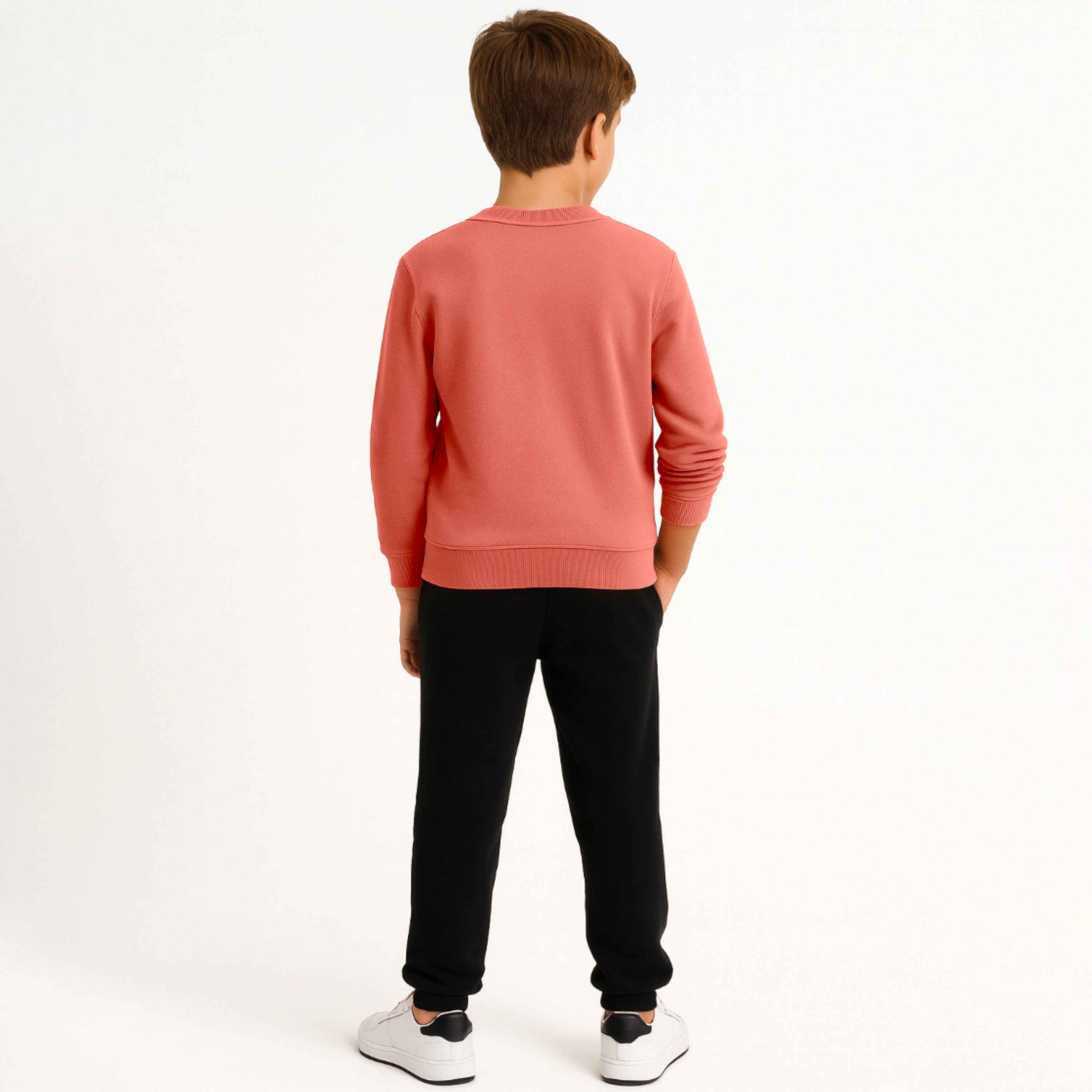 طقم من قطعتين سويت شيرت وبنطلون رياضي بطبعة دب متزلج من فيكتور اند جين-baby-boys-clothing-winterwear-setsandcoords-image-3