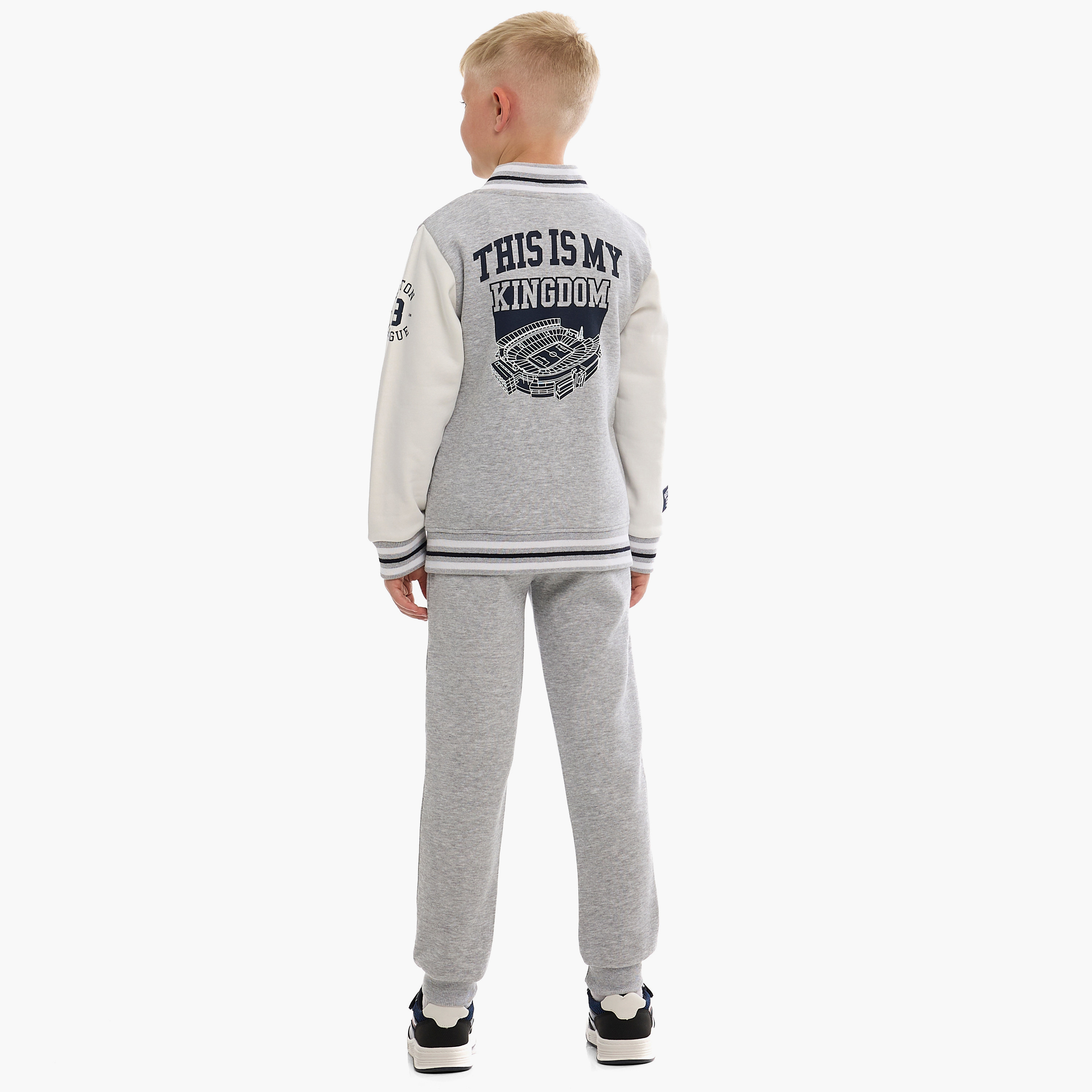 طقم من قطعتين بنطلون مع جاكيت بطبعة بوسطن من فيكتور اند جين-baby-boys-clothing-winterwear-setsandcoords-image-7