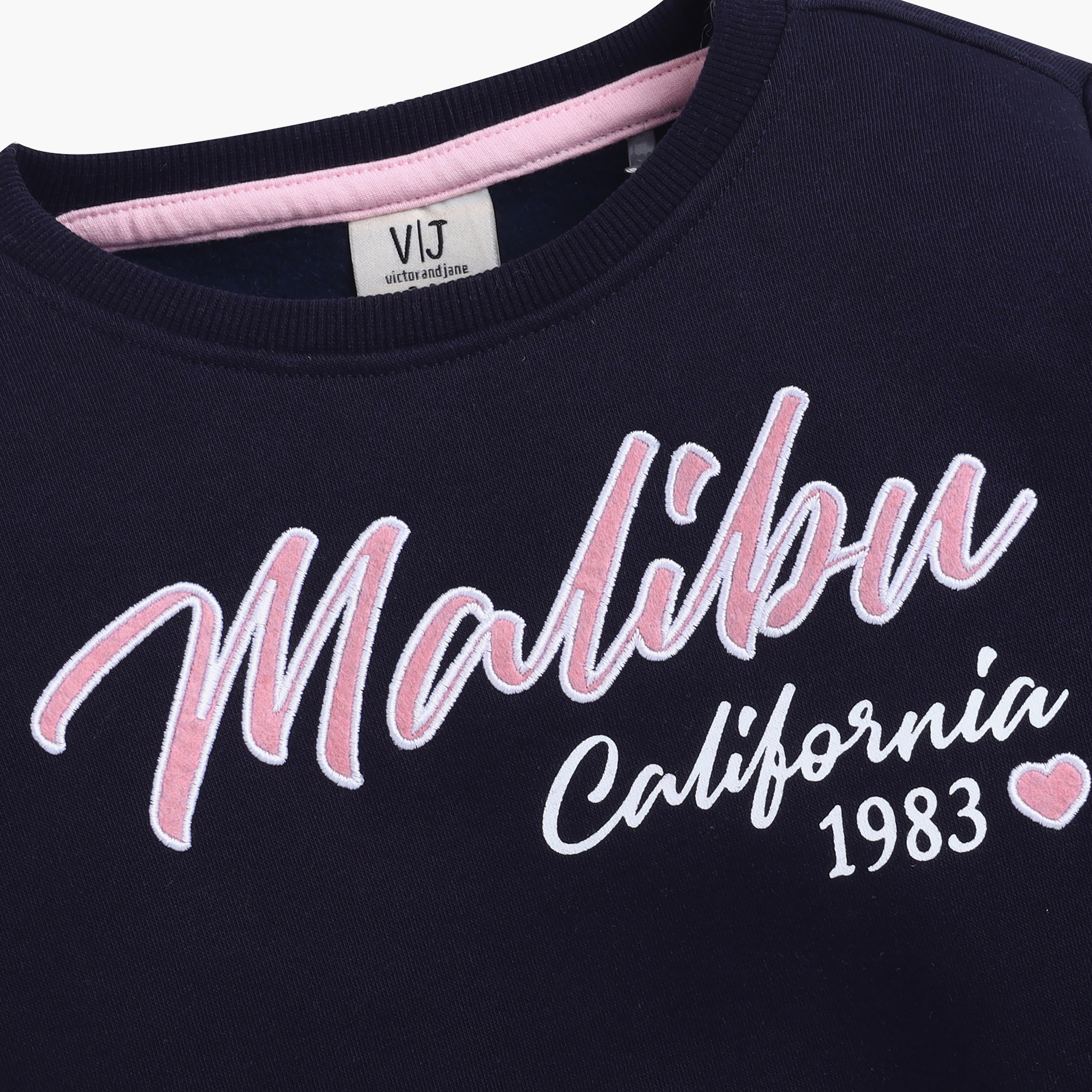 سويت شيرت بطبعة ماليبو كاليفورنيا 1983 من فيكتور اند جين-girls-clothing-winterwear-sweatshirts-image-5