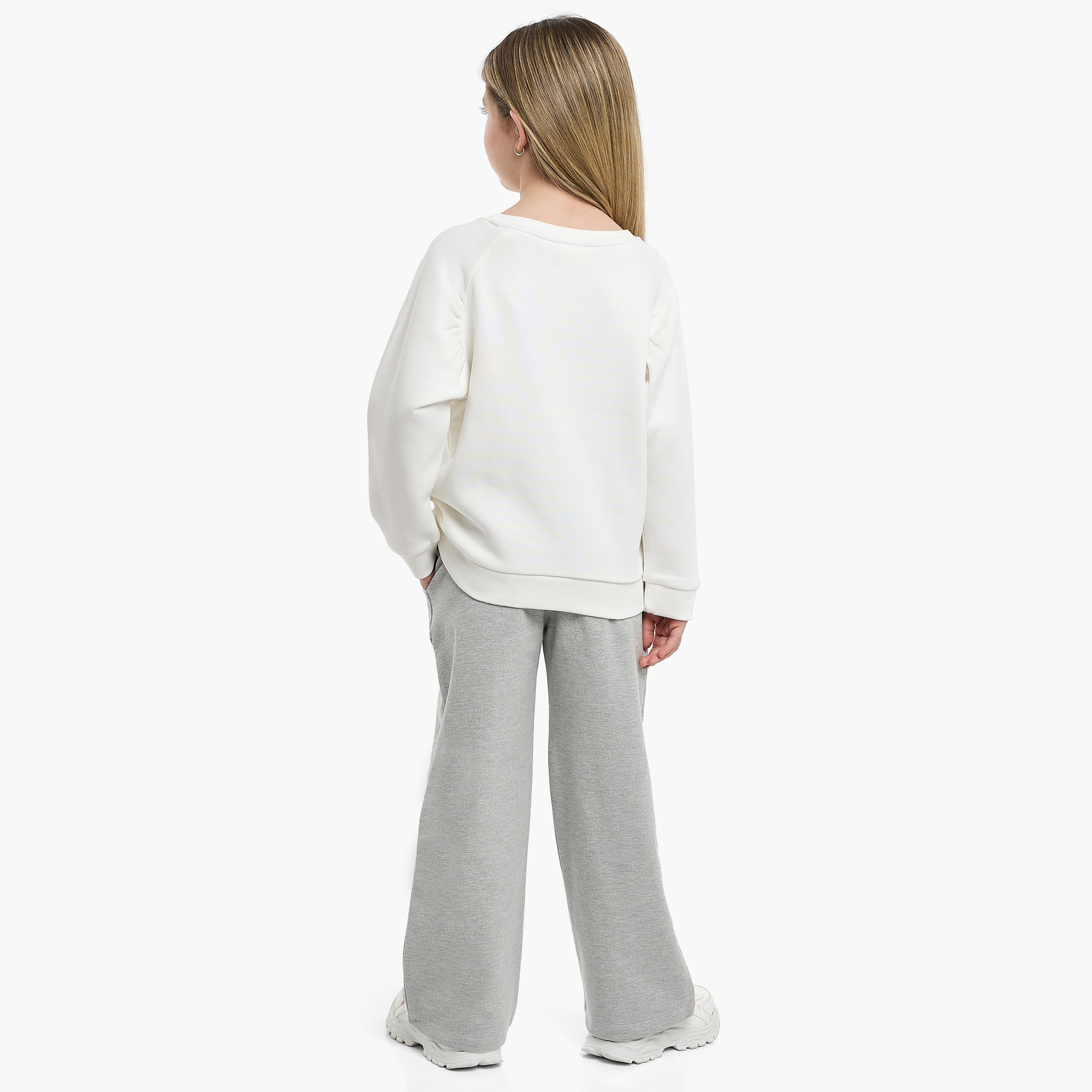 طقم من قطعتين سويت شيرت مع بنطلون بطبعة باليه فريندز من فيكتور اند جين-baby-girls-clothing-setsandcoords-image-3