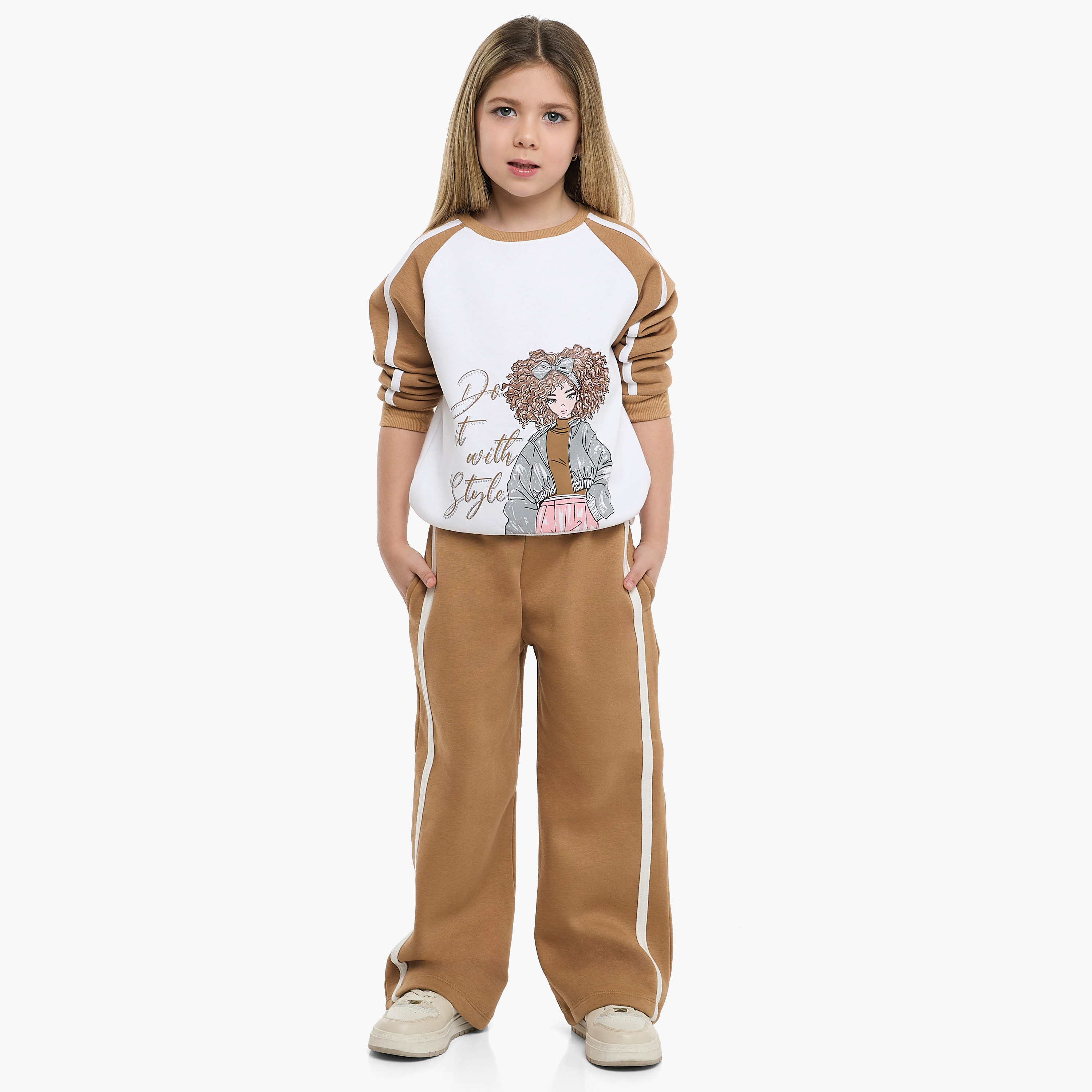 طقم من قطعتين سويت شيرت مع بنطلون بطبعة من فيكتور اند جين-girls-clothing-setsandcoords-image-4