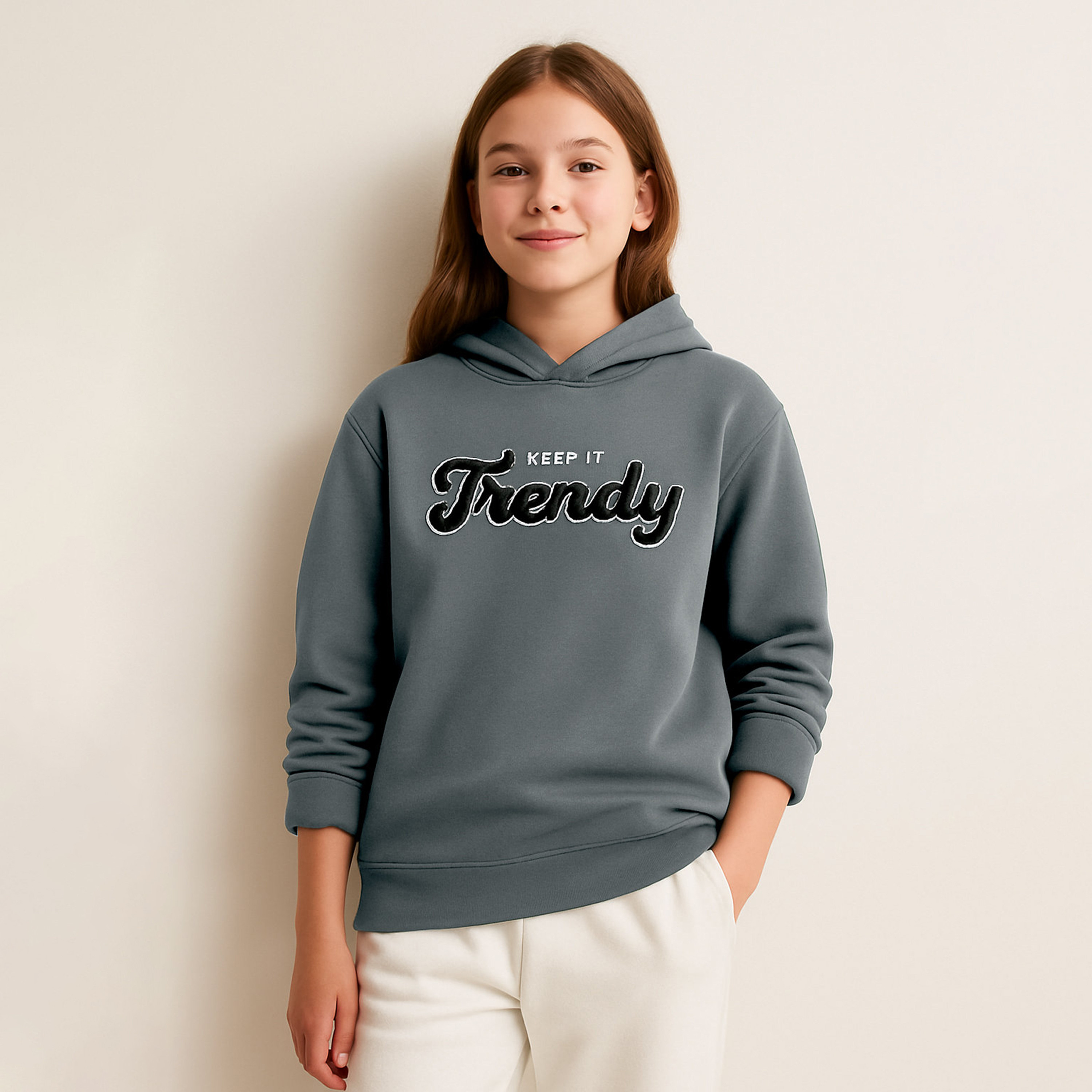 هودي بطبعة كيب إت تريندي من فيكتور اند جين-girls-clothing-winterwear-sweatshirts-image-2