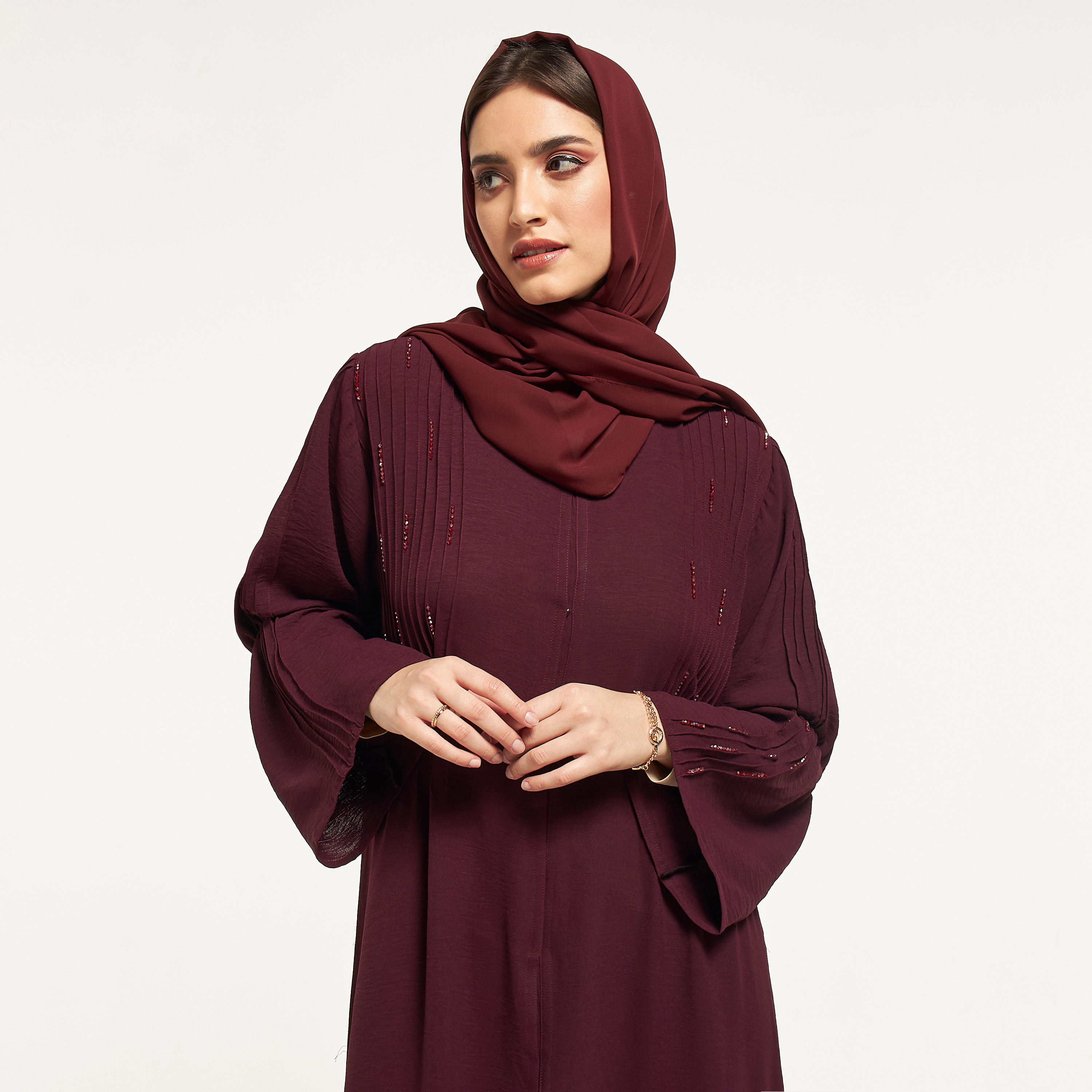 عباية مزيّنة بالخرز مع حجاب من مليكة-women-arabicclothing-abayas-image-2