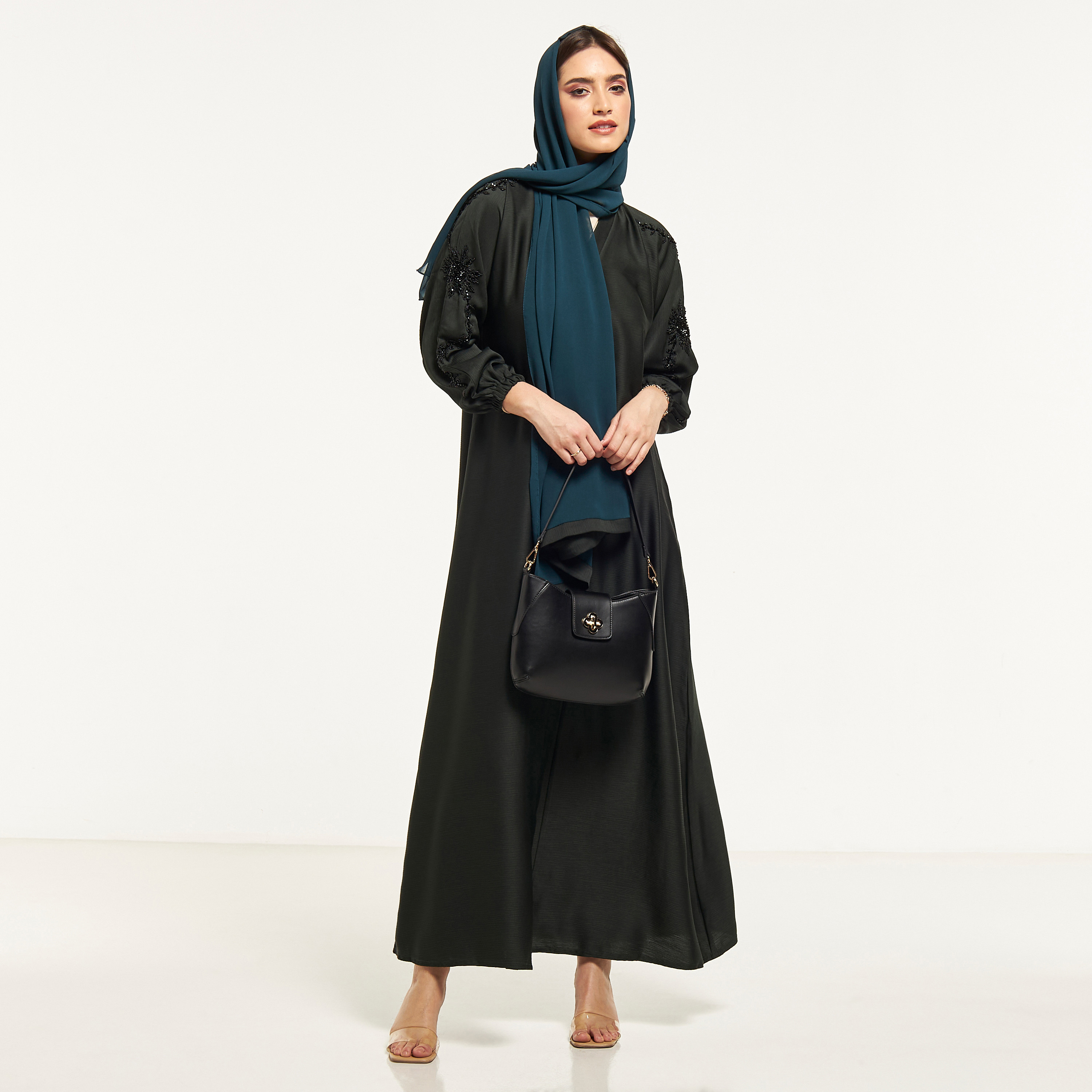 عباية مزيّنة بالخرز مع حجاب من مليكة-women-arabicclothing-abayas-image-4