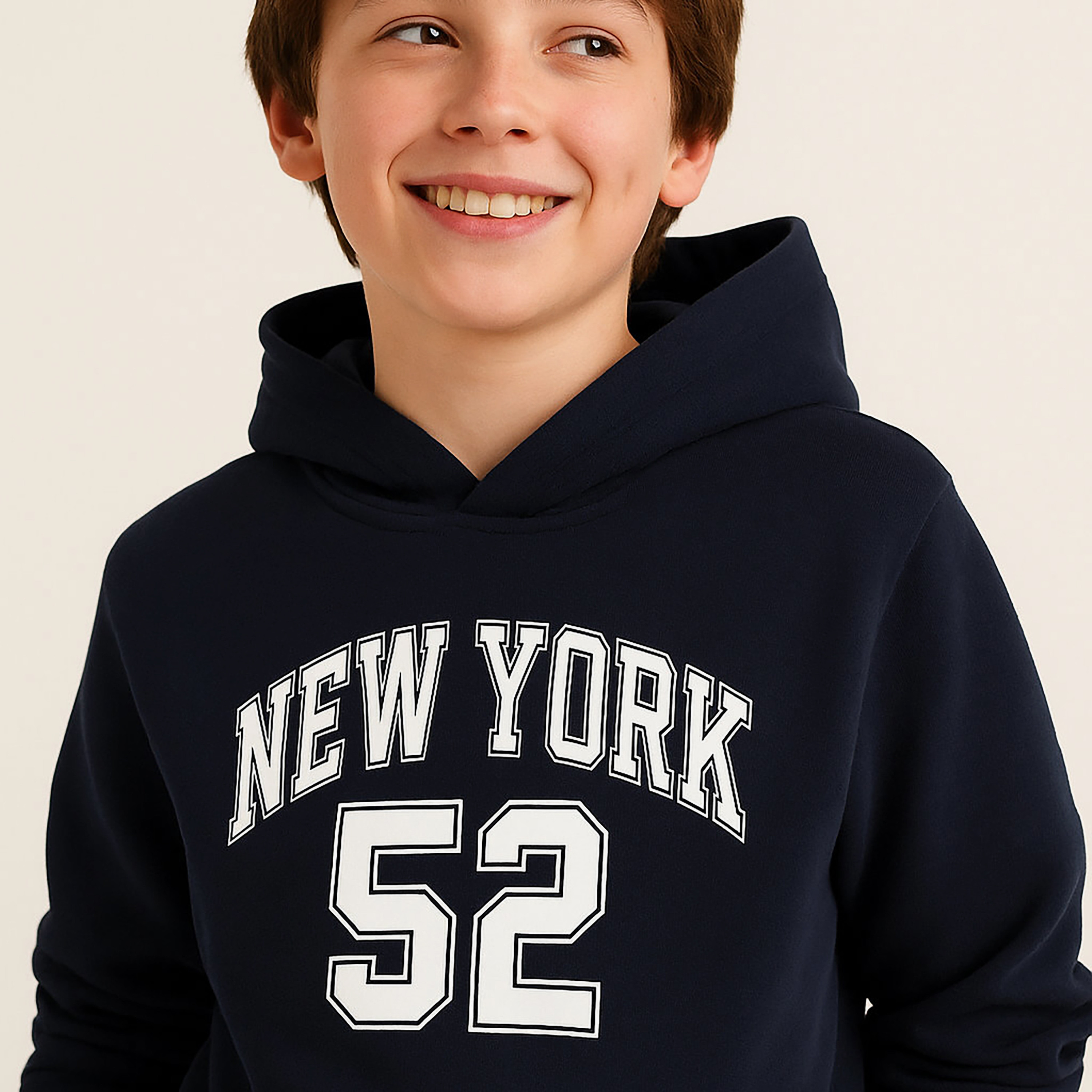 هودي بطبعة نيويورك 52 من فيكتور اند جين-boys-clothing-winterwear-sweatshirts-image-4