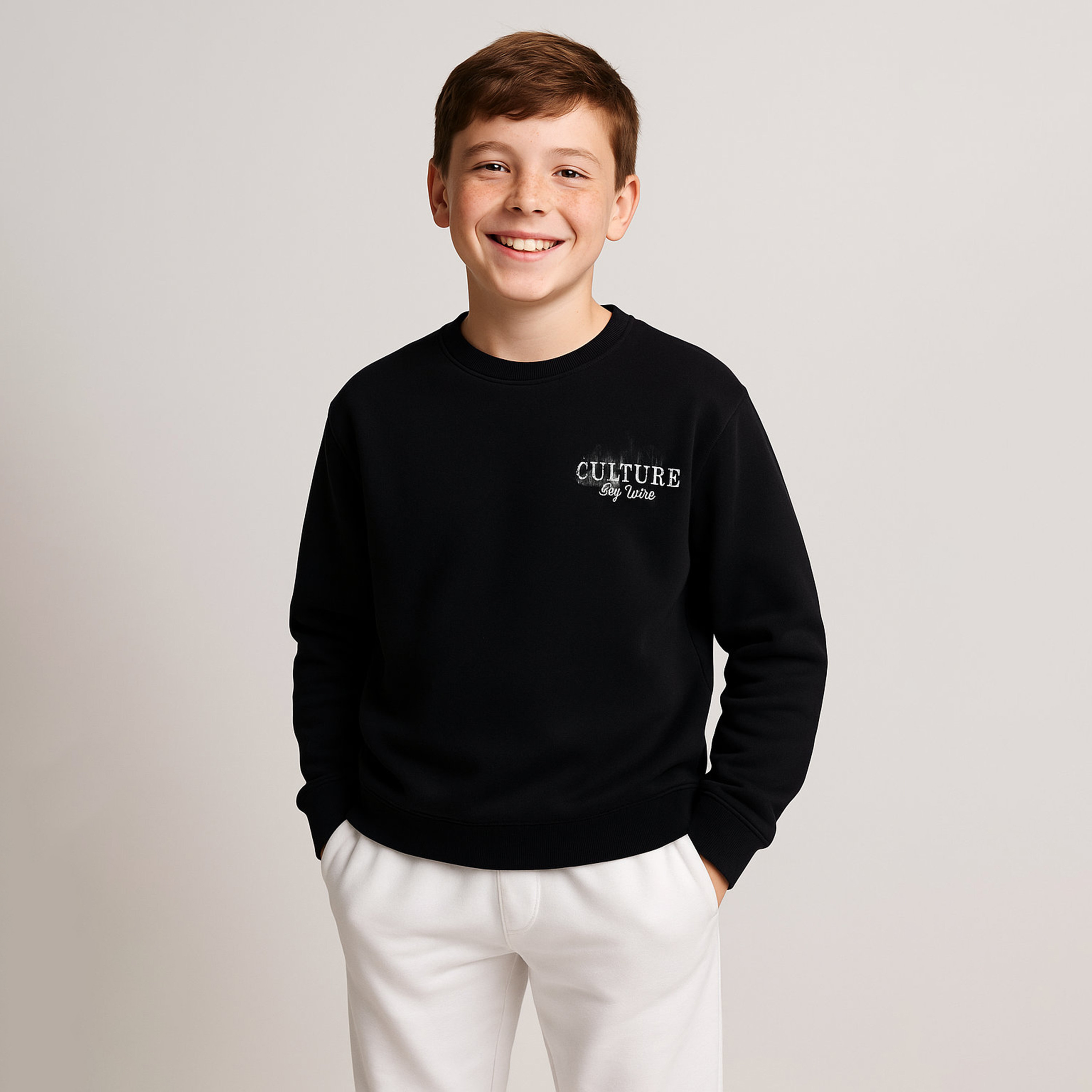 سويت شيرت بطبعة كالتشر ستاي يونايتد من فيكتور اند جين-boys-clothing-winterwear-sweatshirts-image-1