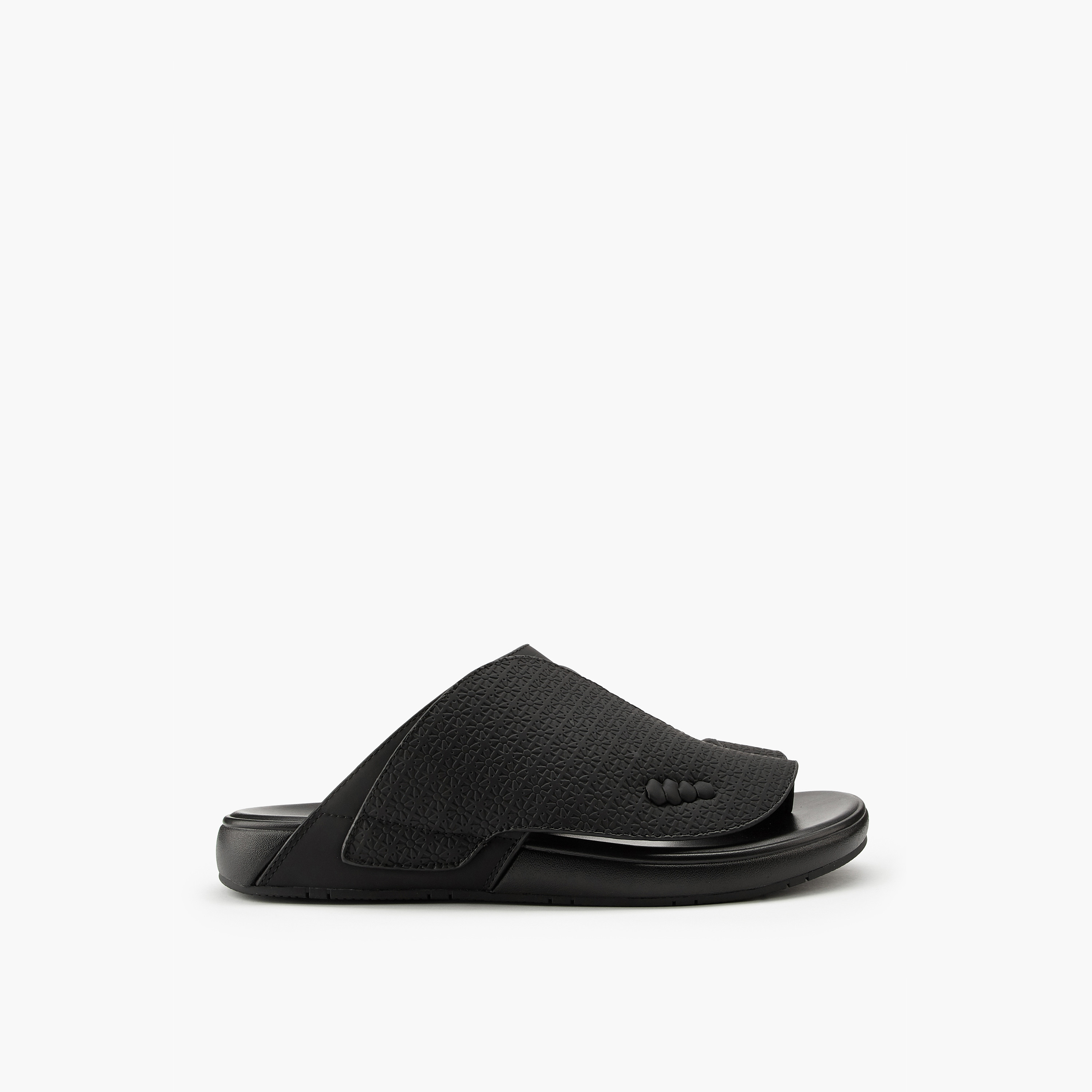 Duchini Men's Textured Slip-On Arabic Sandals-men-shoes-sandals-image-2
