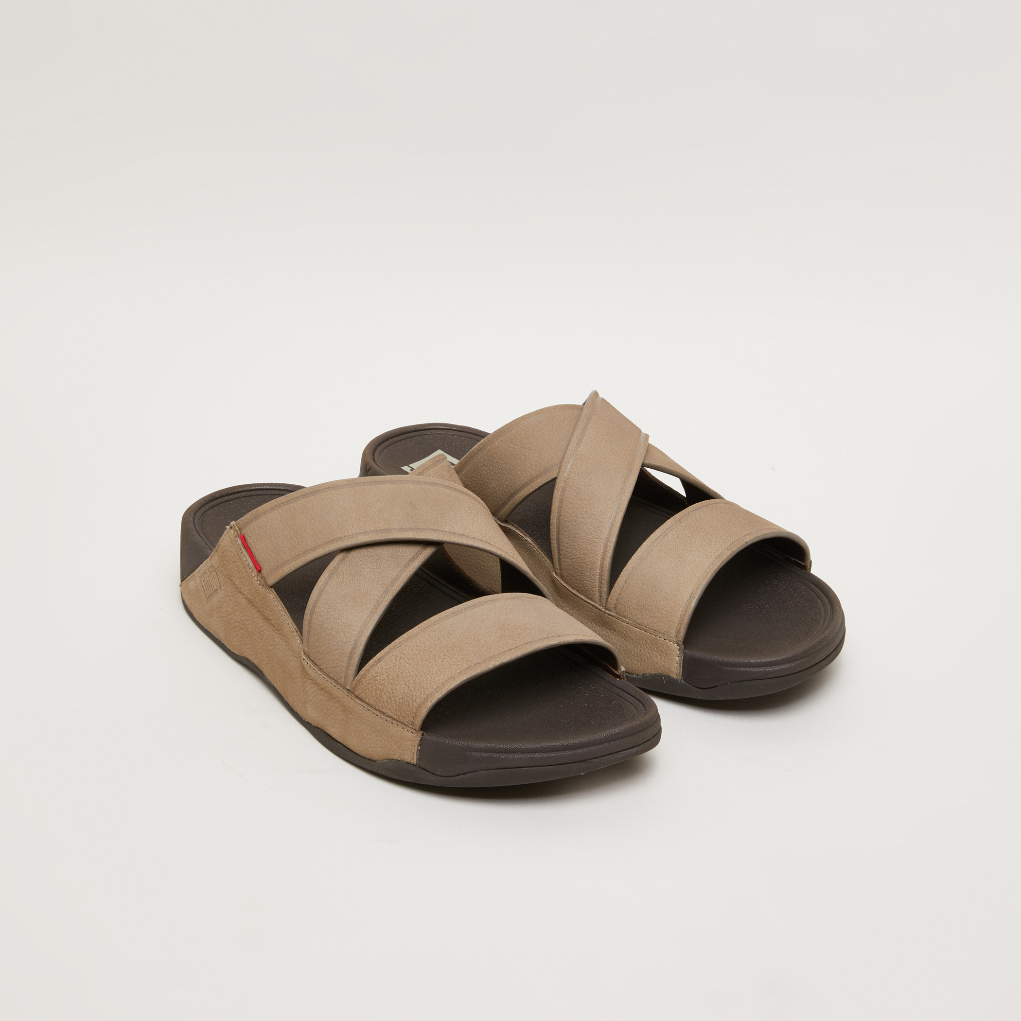حذاء خفيف بأحزمة متقاطعة من فيت فلوب-men-shoes-sandals-image-1