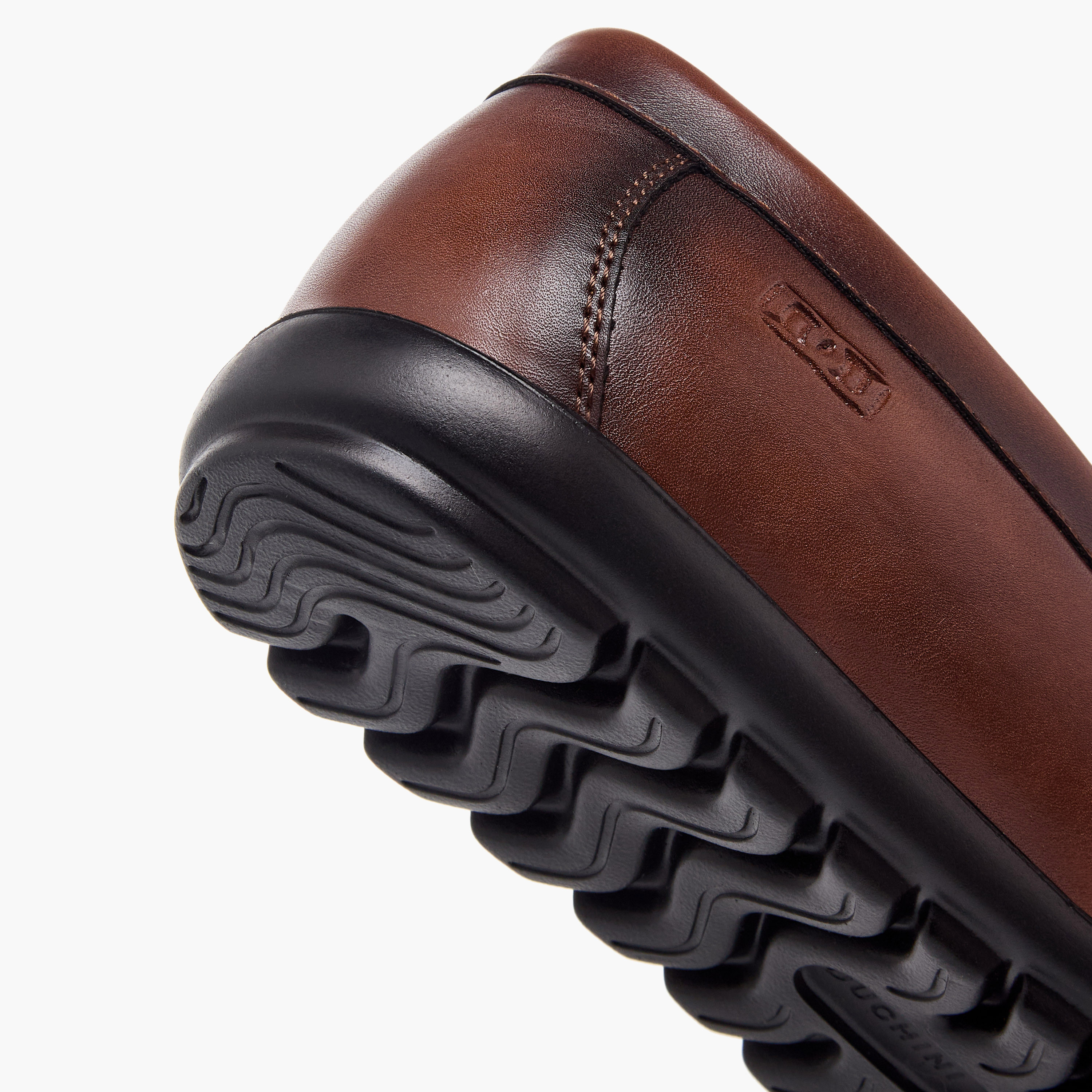 حذاء خفيف سهل الارتداء بزينة معدنية للرجال من دوتشيني-men-shoes-formalshoes-image-8