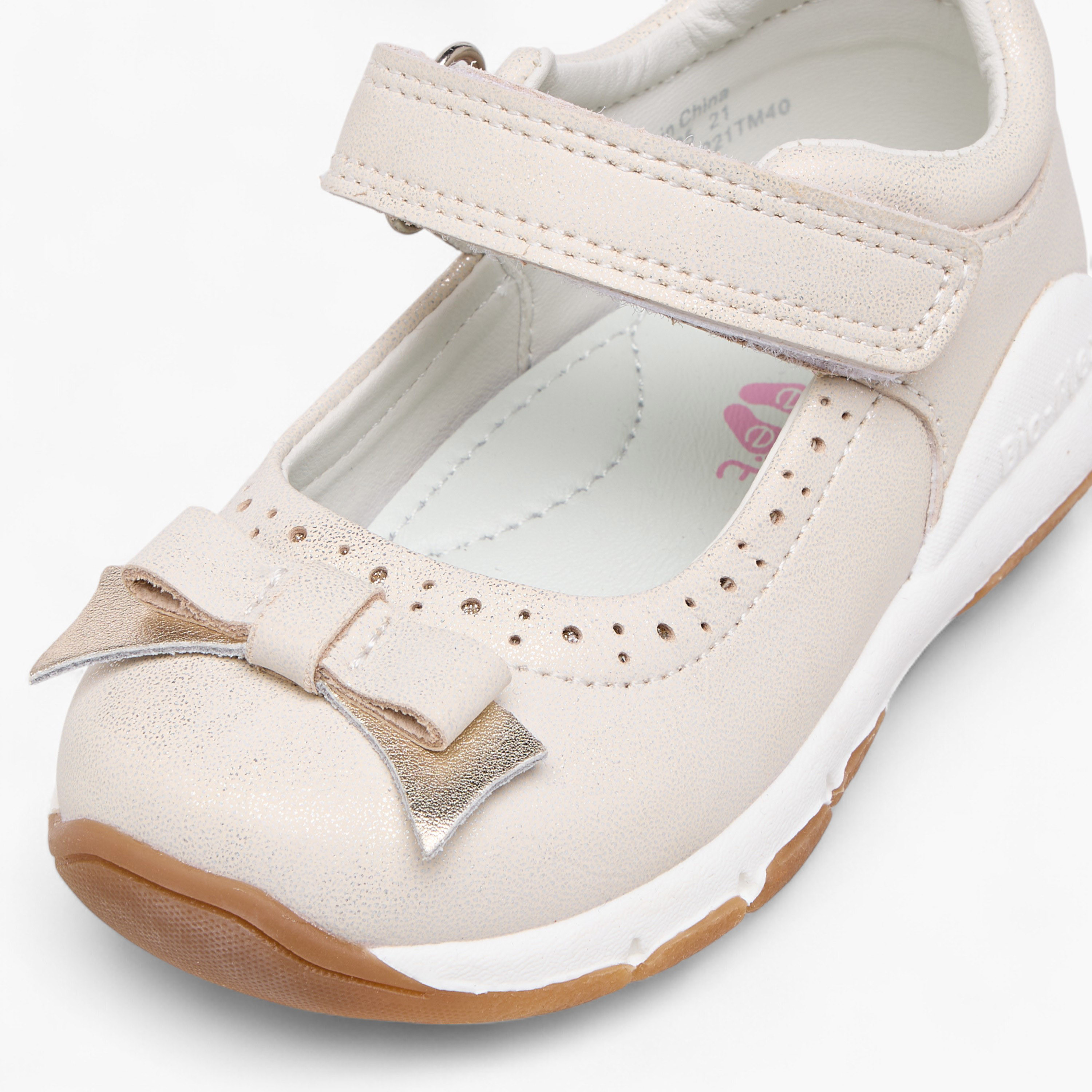 Barefeet Bow Accent Mary Jane Shoes with Hook and Loop Closure-girls-shoes-maryjanes-image-4