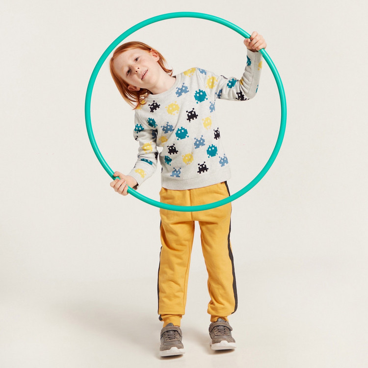 Juniors Solid Knit Pants with Pockets and Side Tape Detail