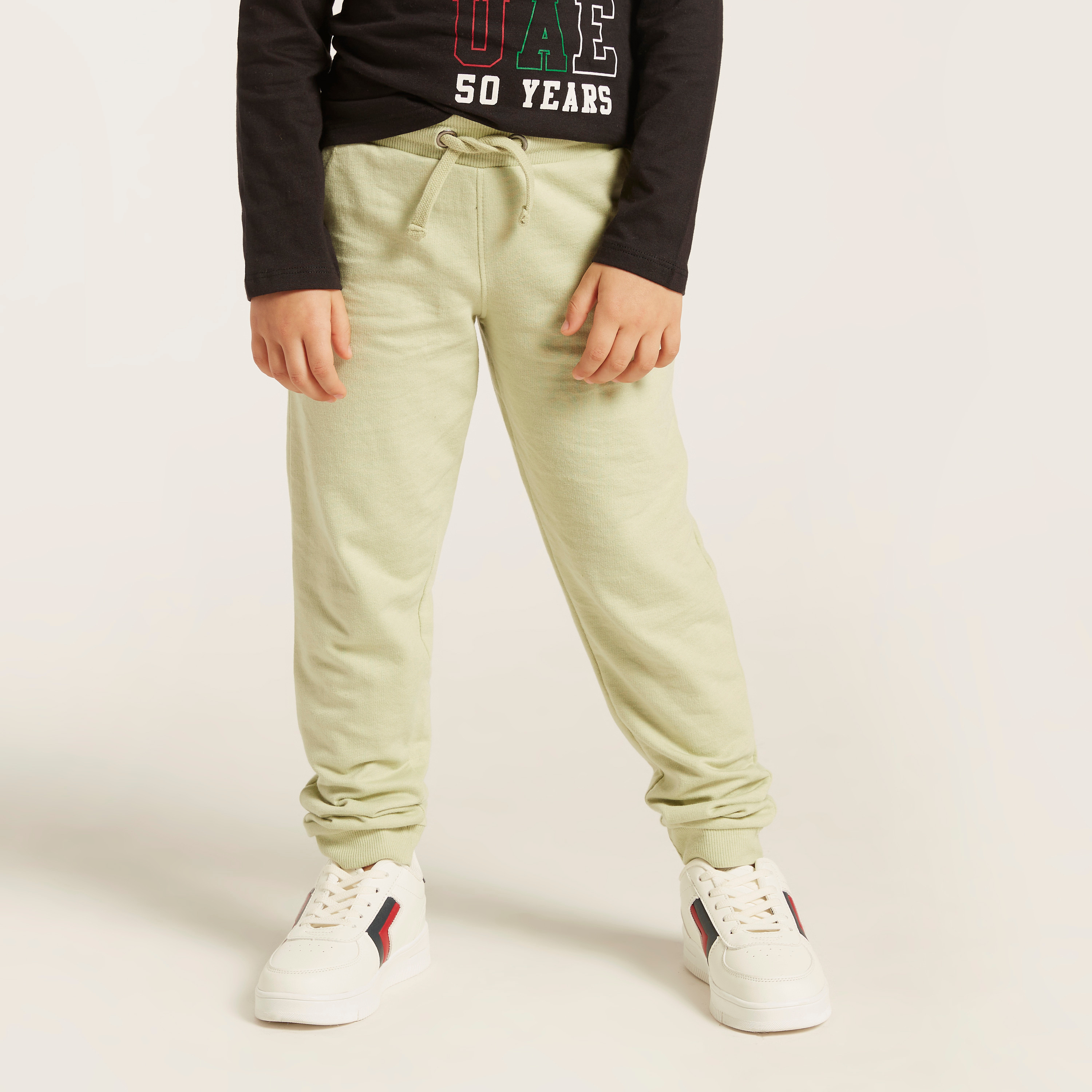 Juniors Solid Jog Pants with Pockets and Drawstring Closure-boys-clothing-bottoms-joggersandtrackpants-image-2