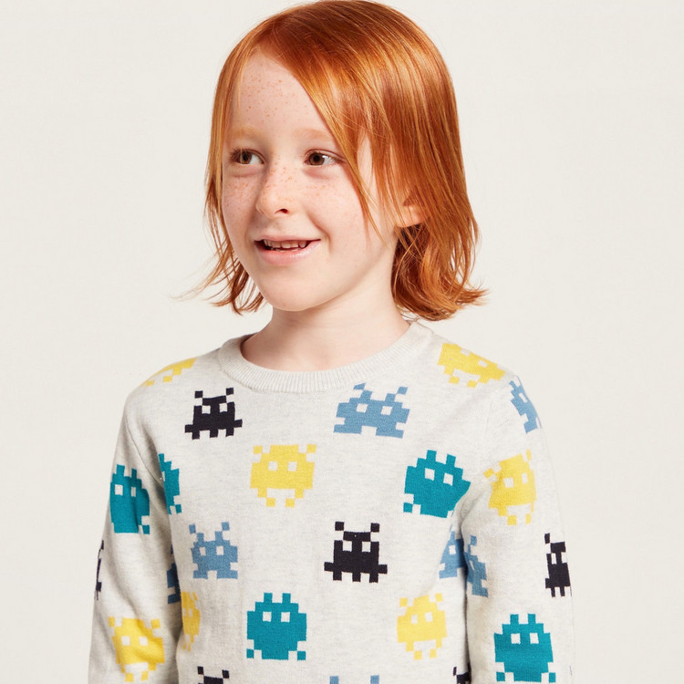 Juniors All-Over Printed Pullover with Long Sleeves