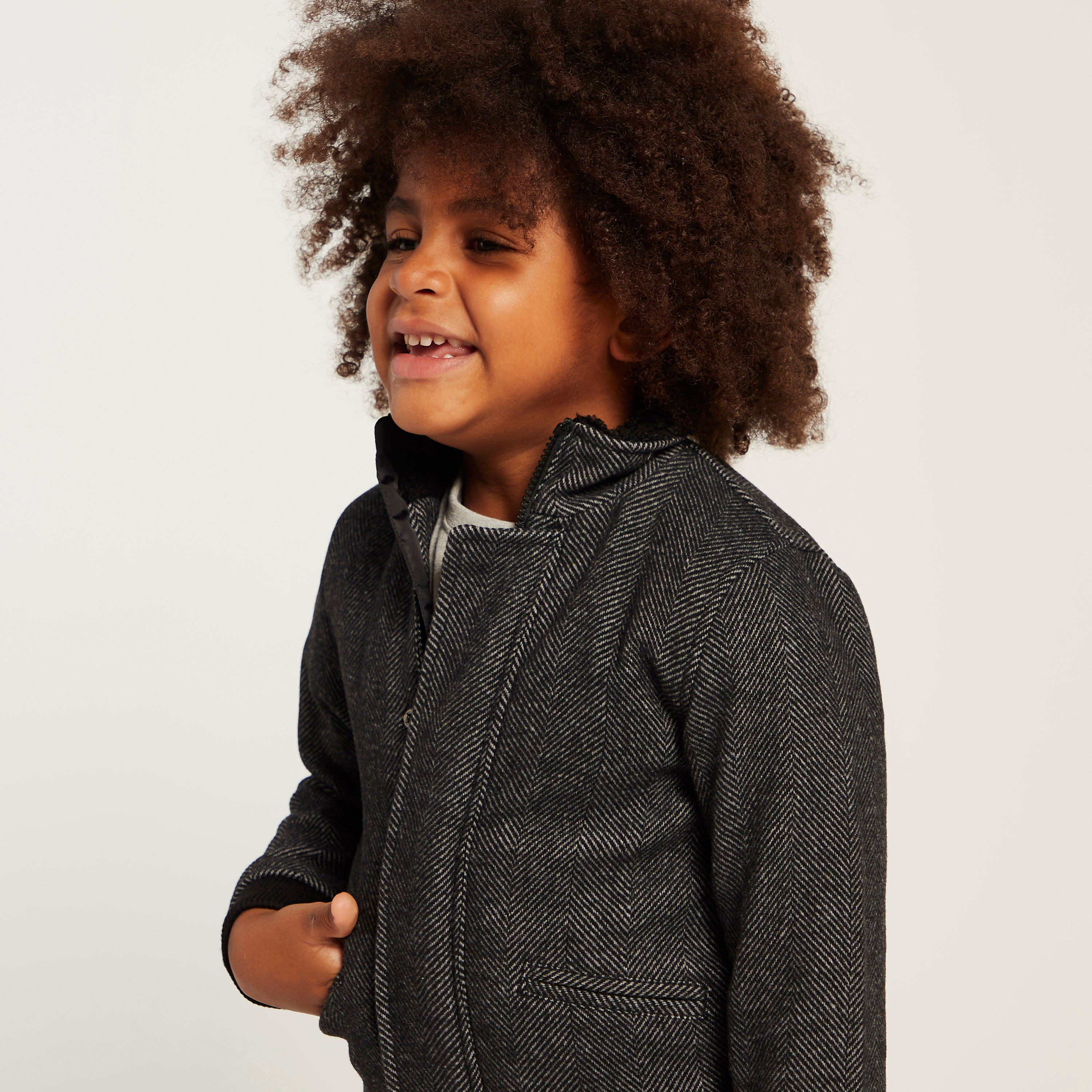 Eligo Textured Jacket with Long Sleeves and Zip Closure-baby-boys-clothing-winterwear-jacketsandblazers-image-3