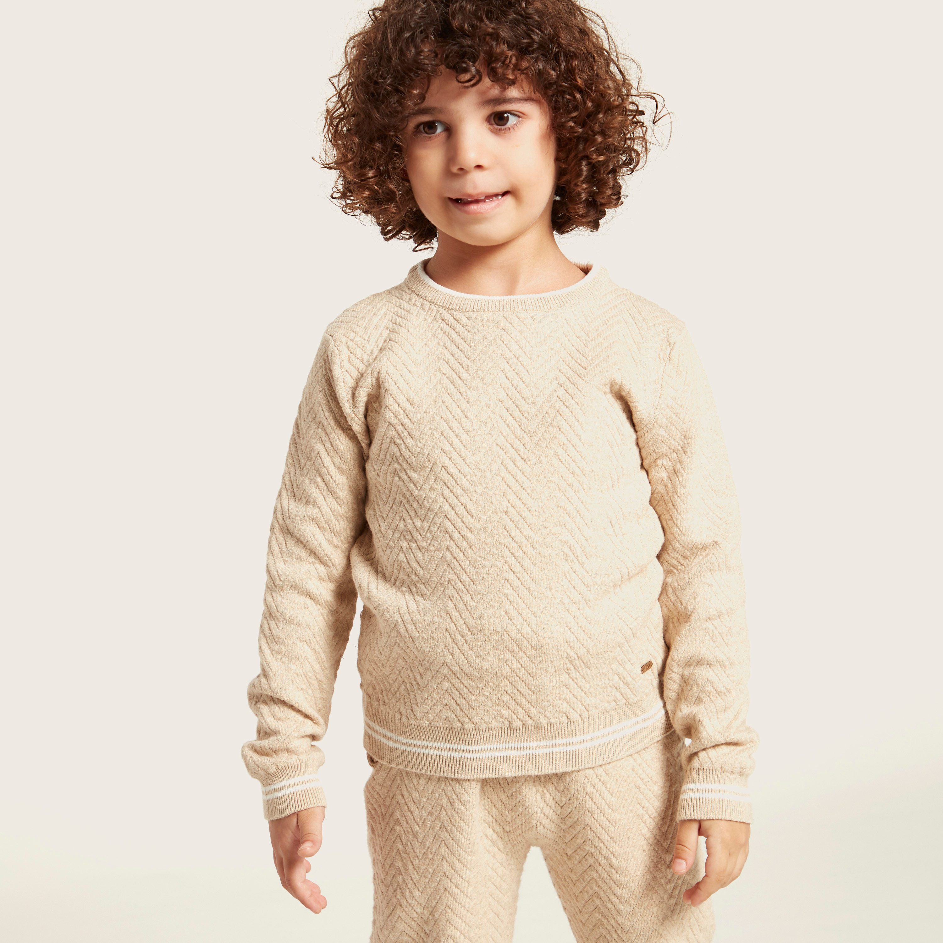 طقم بلوفر بارز الملمس وبنطلون رياضي-boys-clothing-setsandcoords-image-2