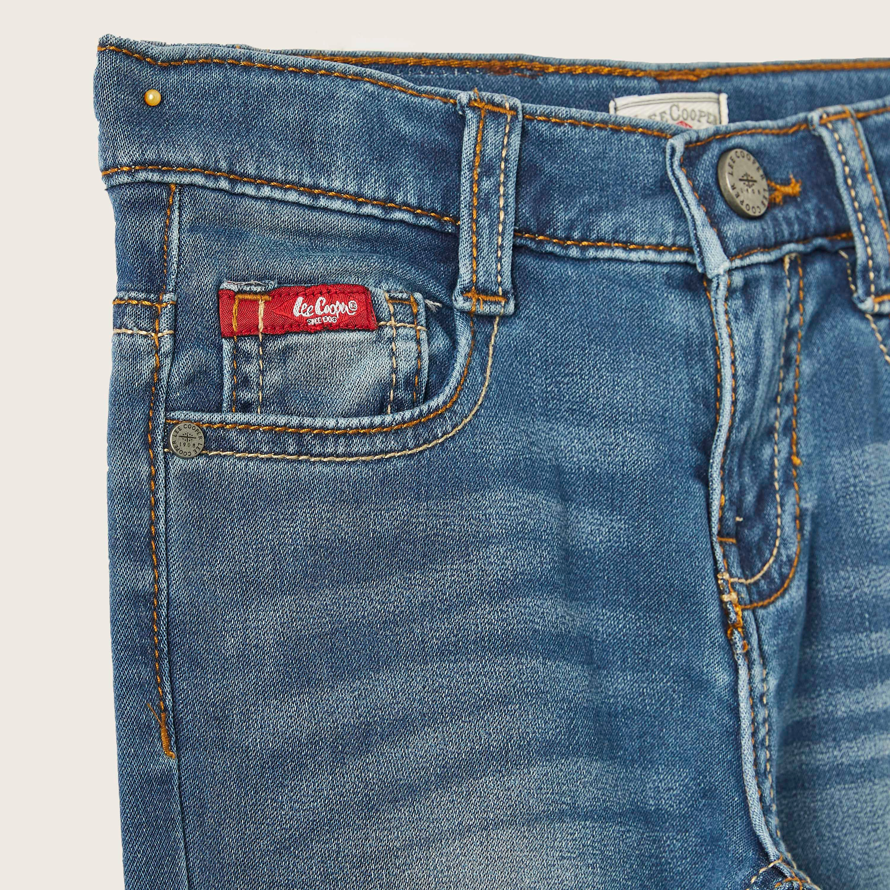 بنطلون جينز بقصّة عادية من لي كوبر-boys-clothing-bottoms-jeans-image-2