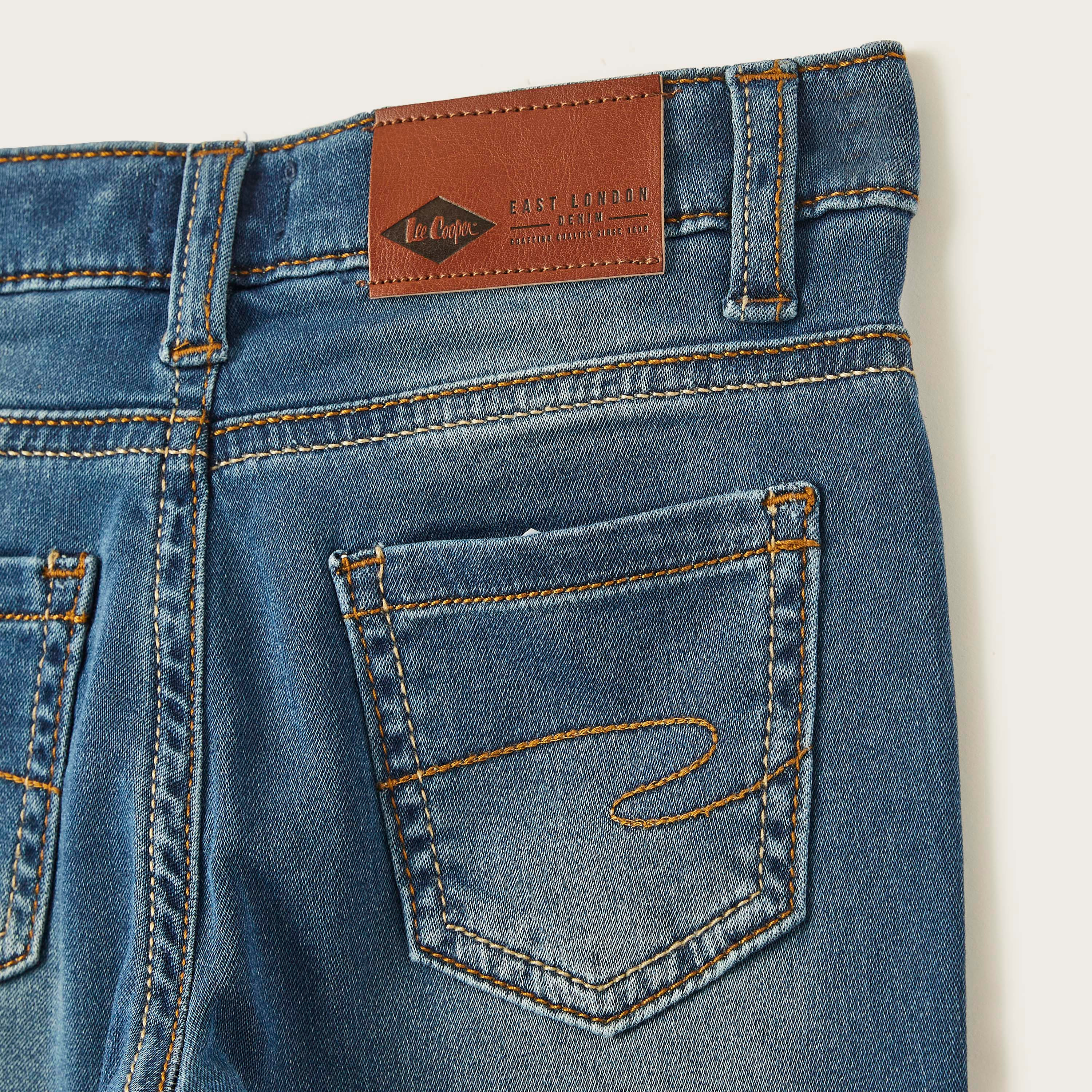 بنطلون جينز بقصّة عادية من لي كوبر-boys-clothing-bottoms-jeans-image-3