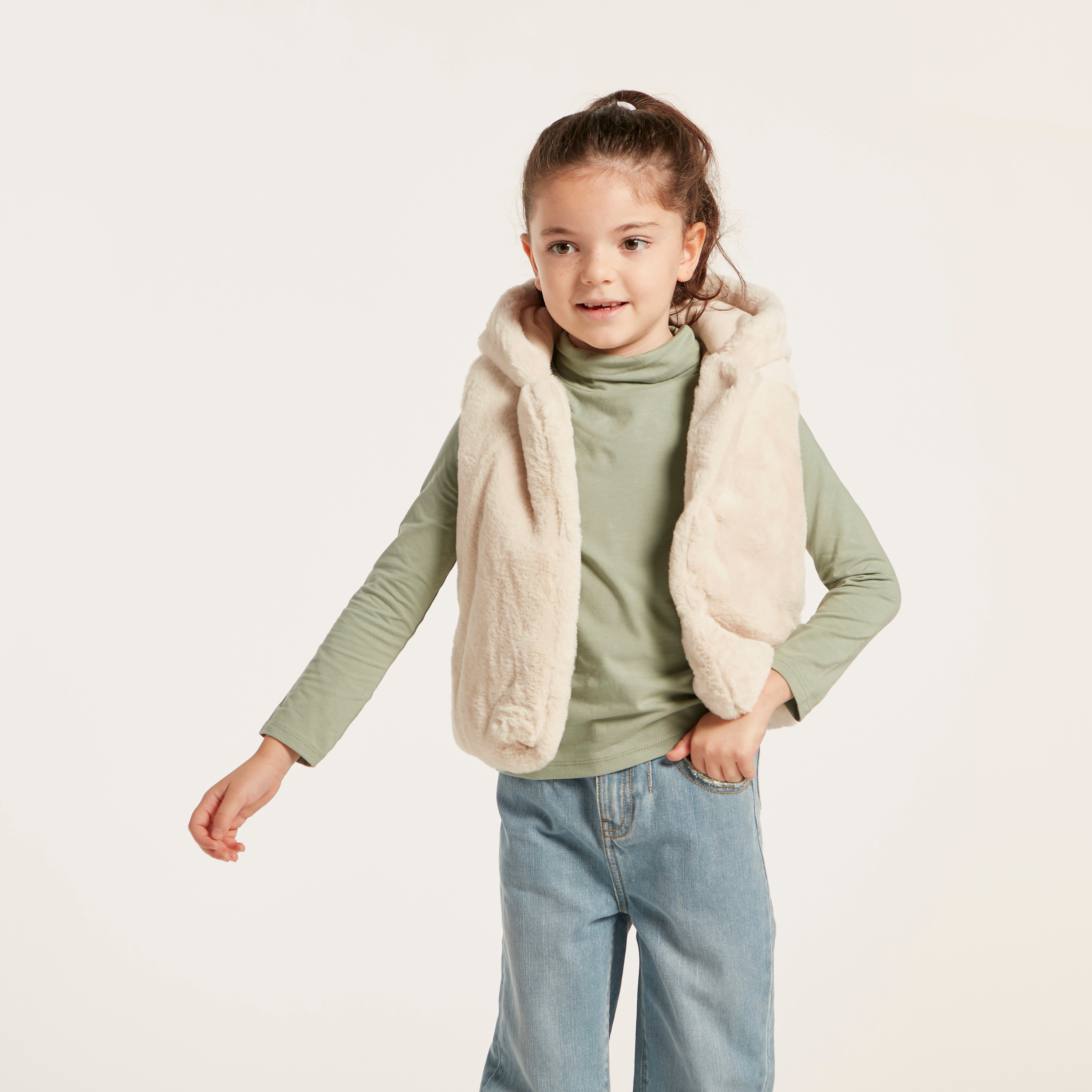 Juniors Plush Sleeveless Jacket with Hood-baby-girls-clothing-winterwear-jacketsandcoats-image-2