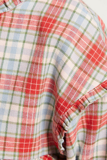 Checked Blouse with Long Sleeves and Buton Closure
