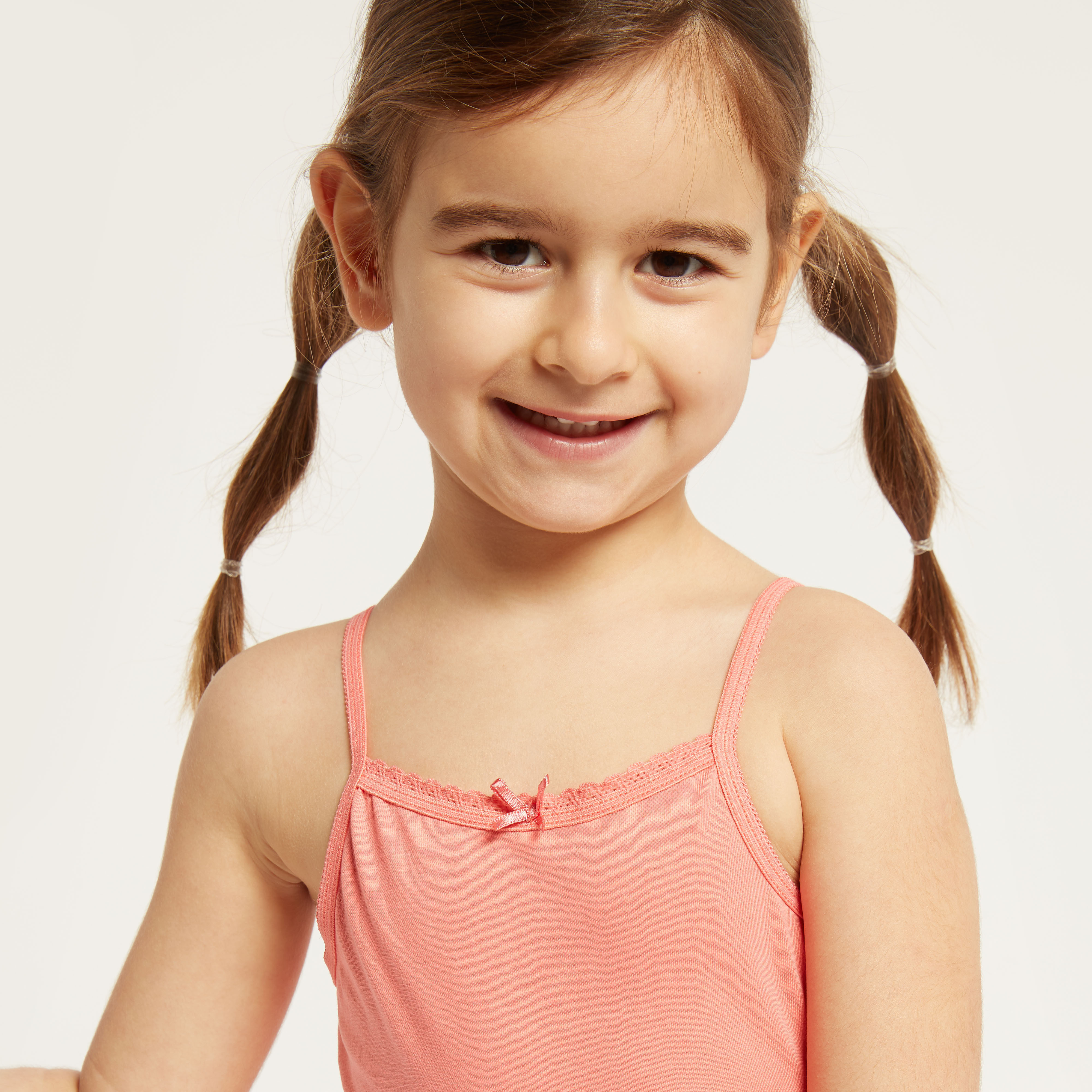 فيست سادة من جونيورز- طقم من 5 قطع-girls-clothing-innerwear-vests-image-4