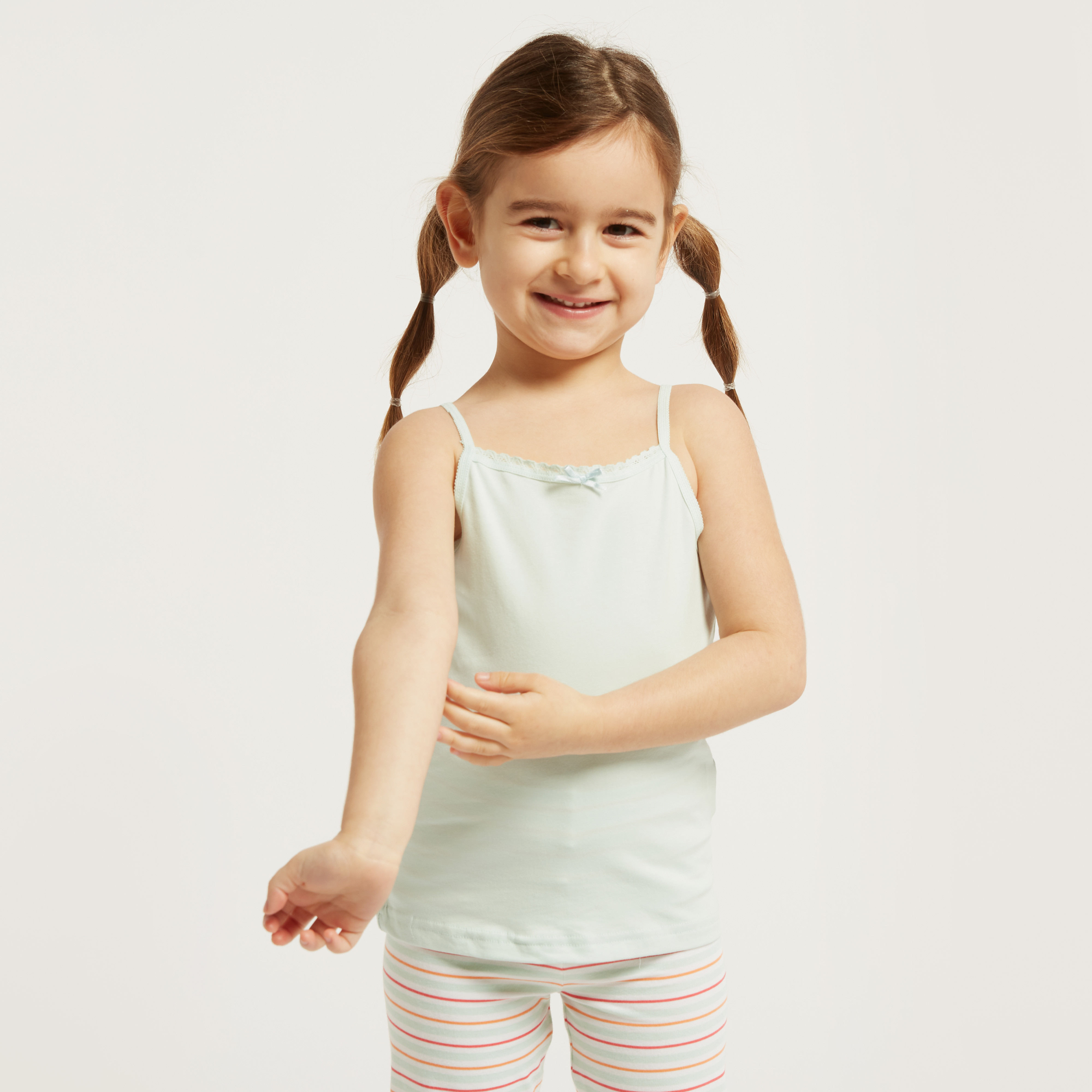 فيست سادة من جونيورز- طقم من 5 قطع-girls-clothing-innerwear-vests-image-6
