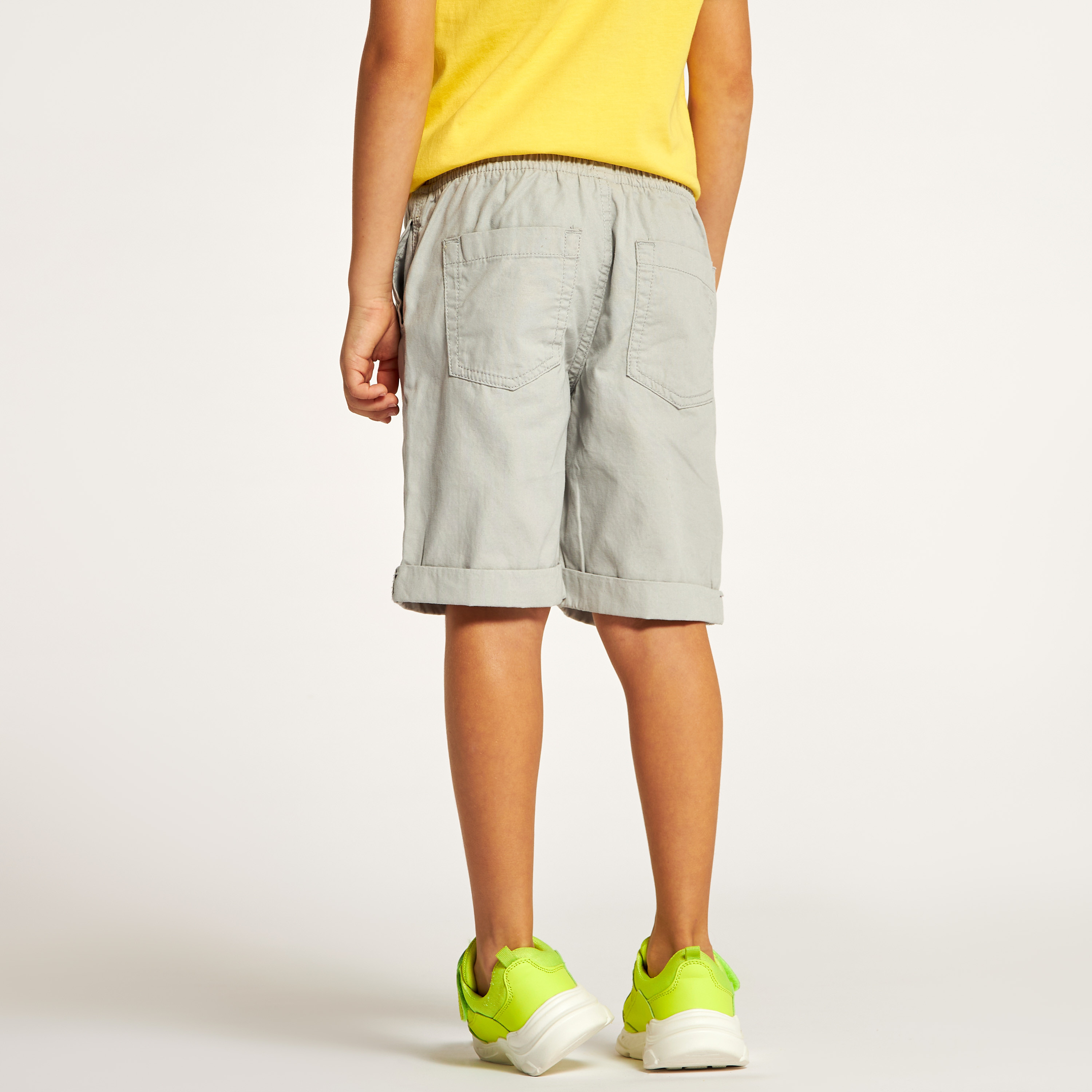 شورت سادة بجيوب ورباط إغلاق من جونيورز-boys-clothing-bottoms-shorts-image-4