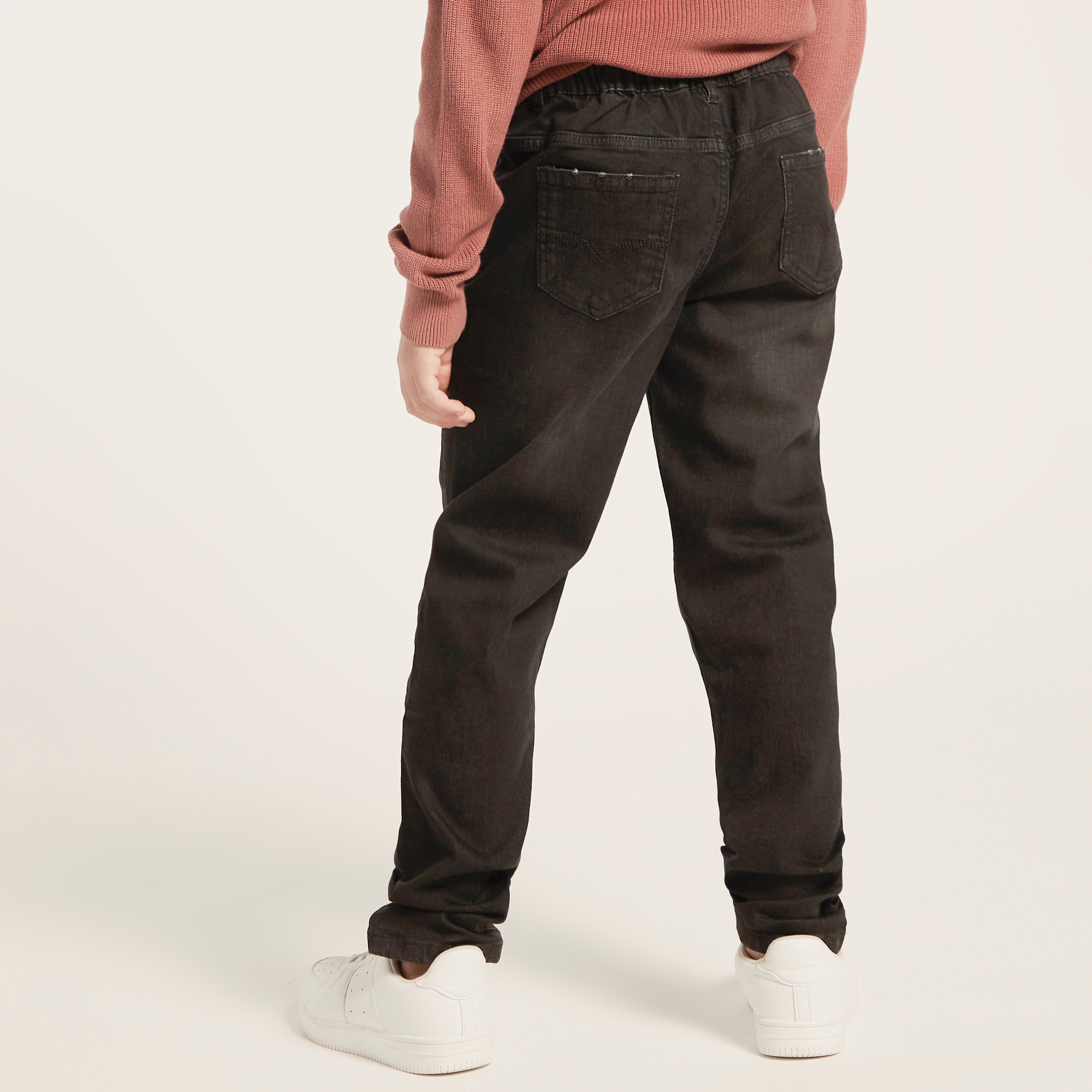 بنطلون جينز بقصّة عادية للأولاد من جونيورز-boys-clothing-bottoms-jeans-image-4