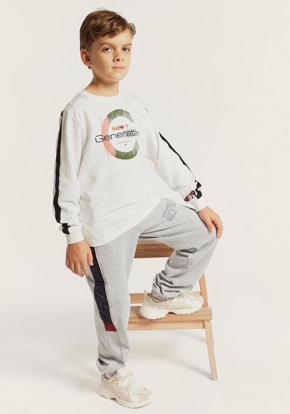 Juniors Graphic Print Pullover with Long Sleeves
