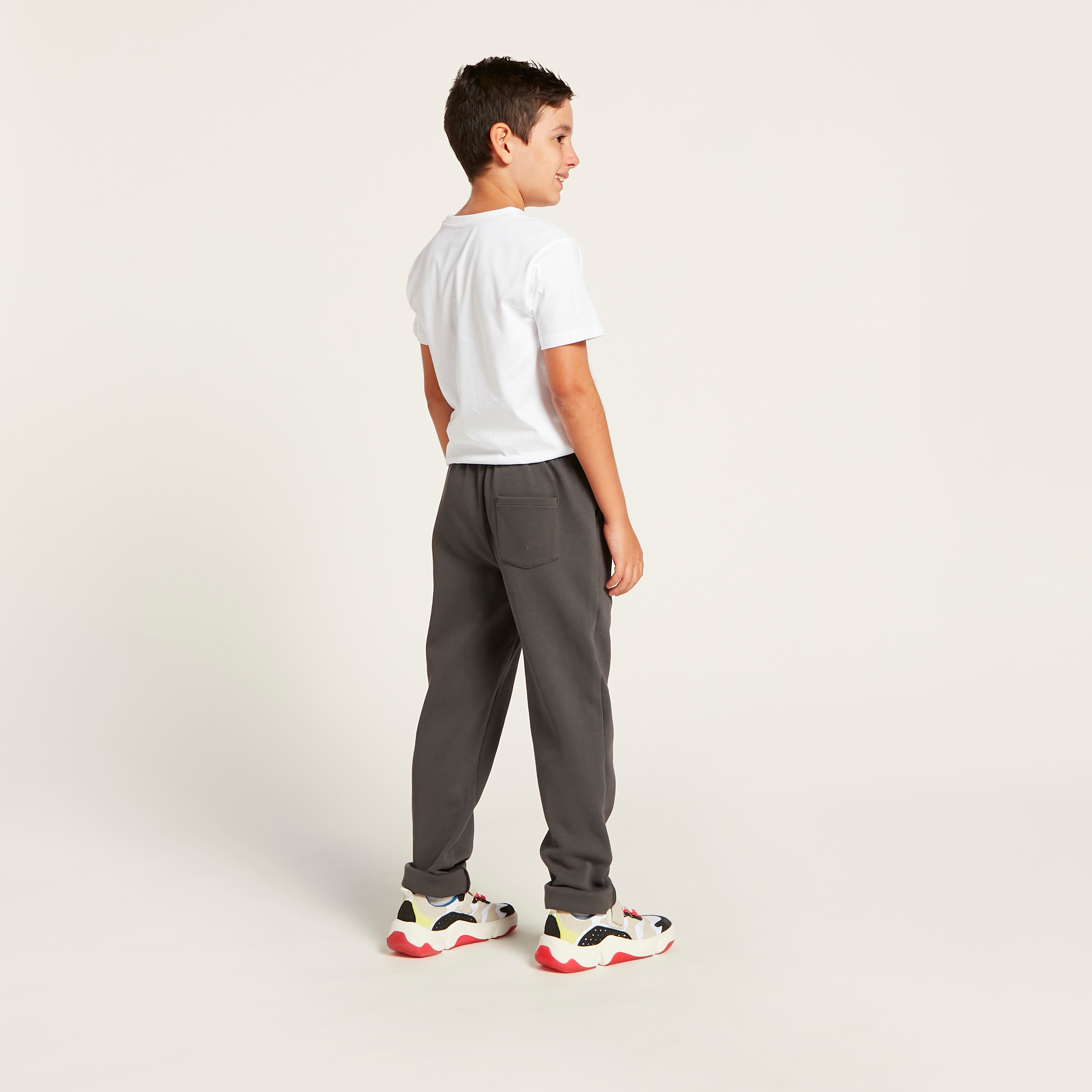 بنطلون سادة منسوج بخصر مطاطي وجيوب-boys-clothing-bottoms-trousers-image-4