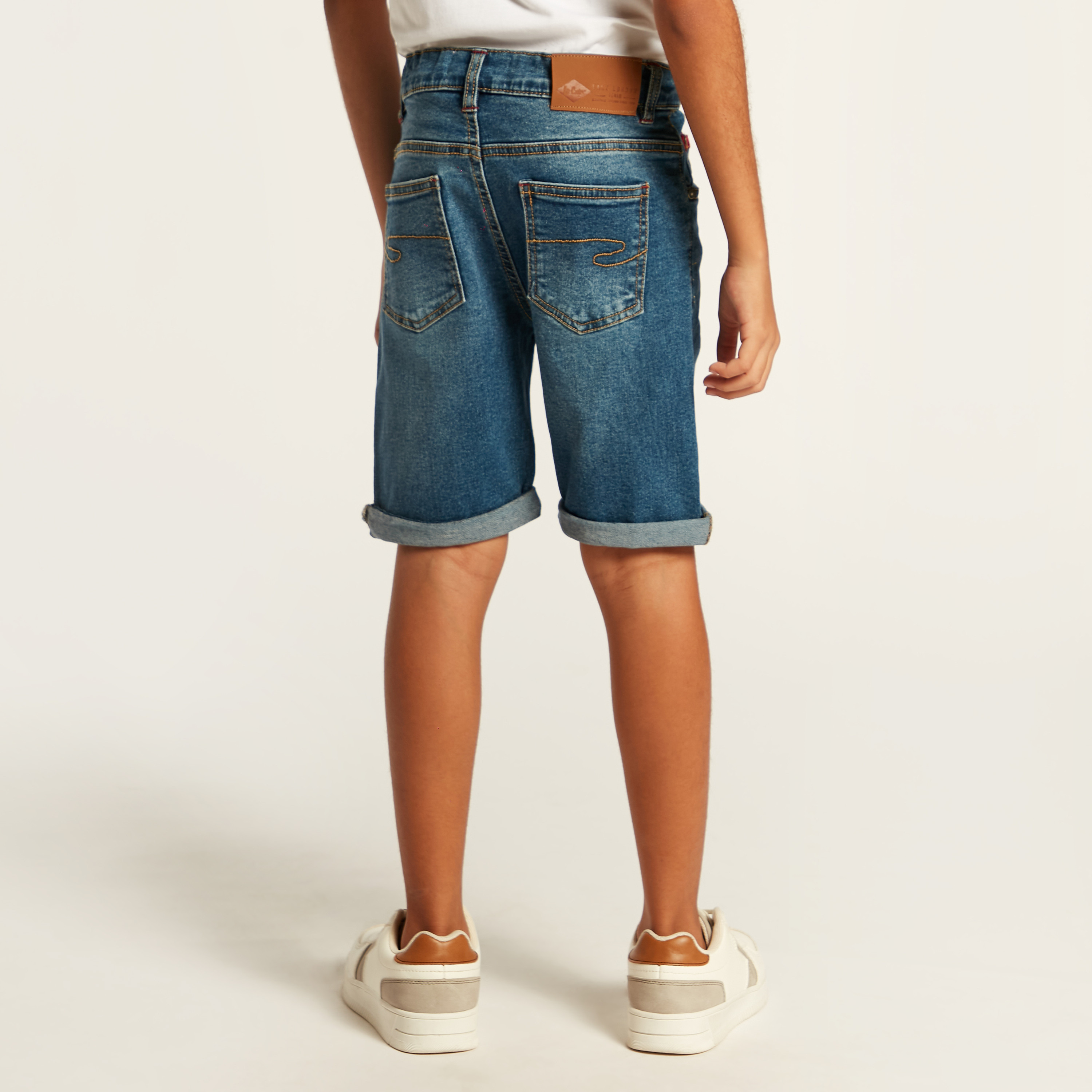 شورت دنيم بقصّة عادية من لي كوبر-boys-clothing-bottoms-shorts-image-4
