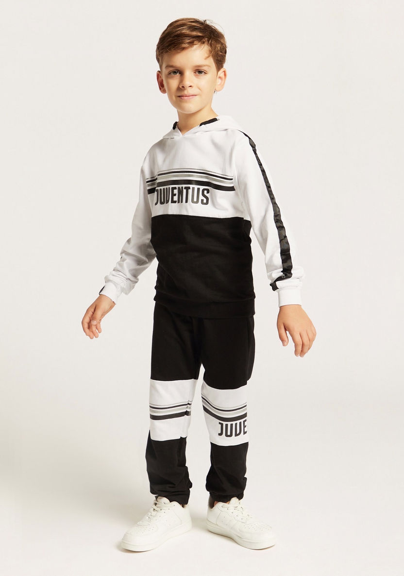 Juventus Graphic Print Hooded T-shirt and Jog Pants Set-Clothes Sets-image-1