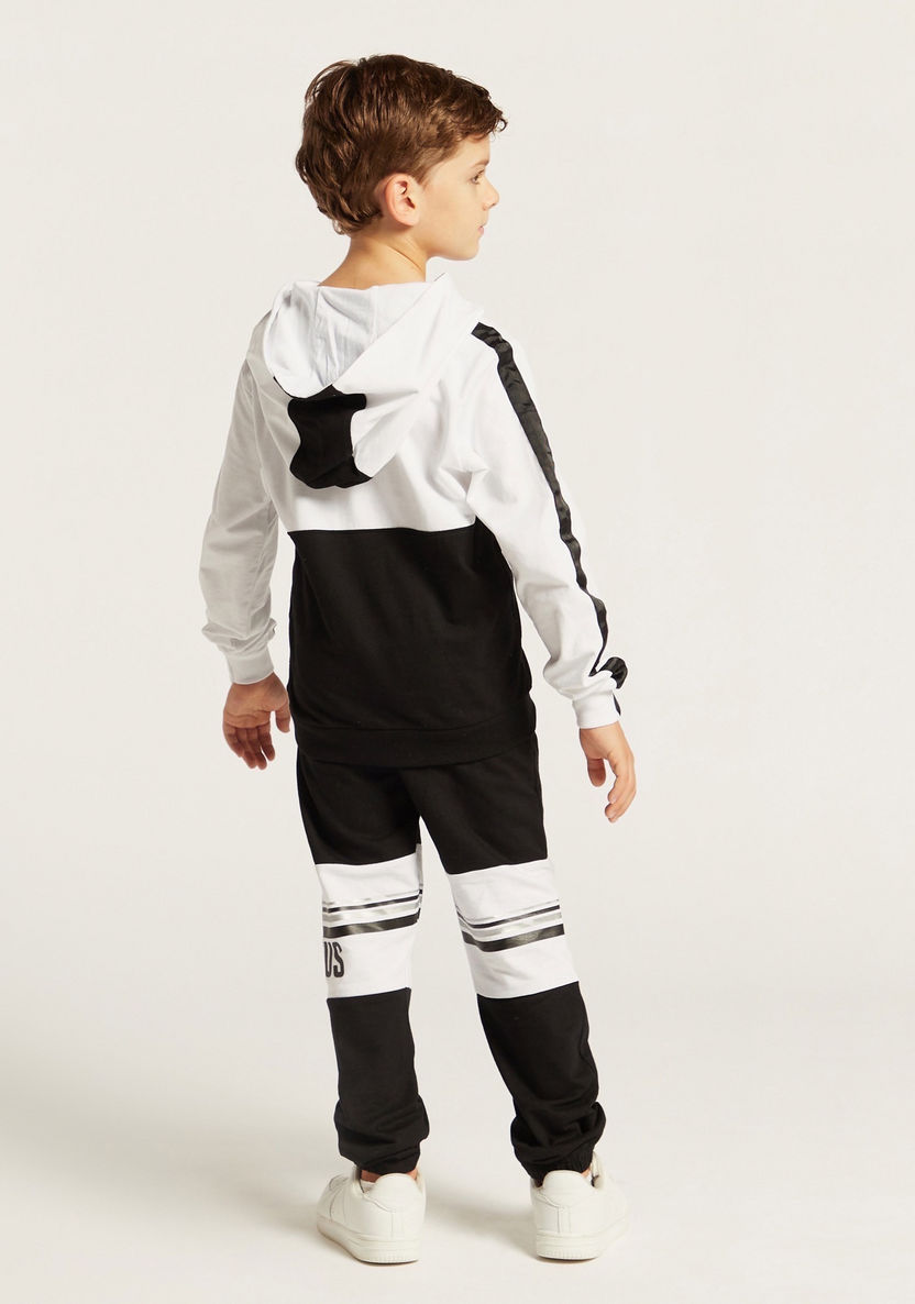 Juventus Graphic Print Hooded T-shirt and Jog Pants Set-Clothes Sets-image-4