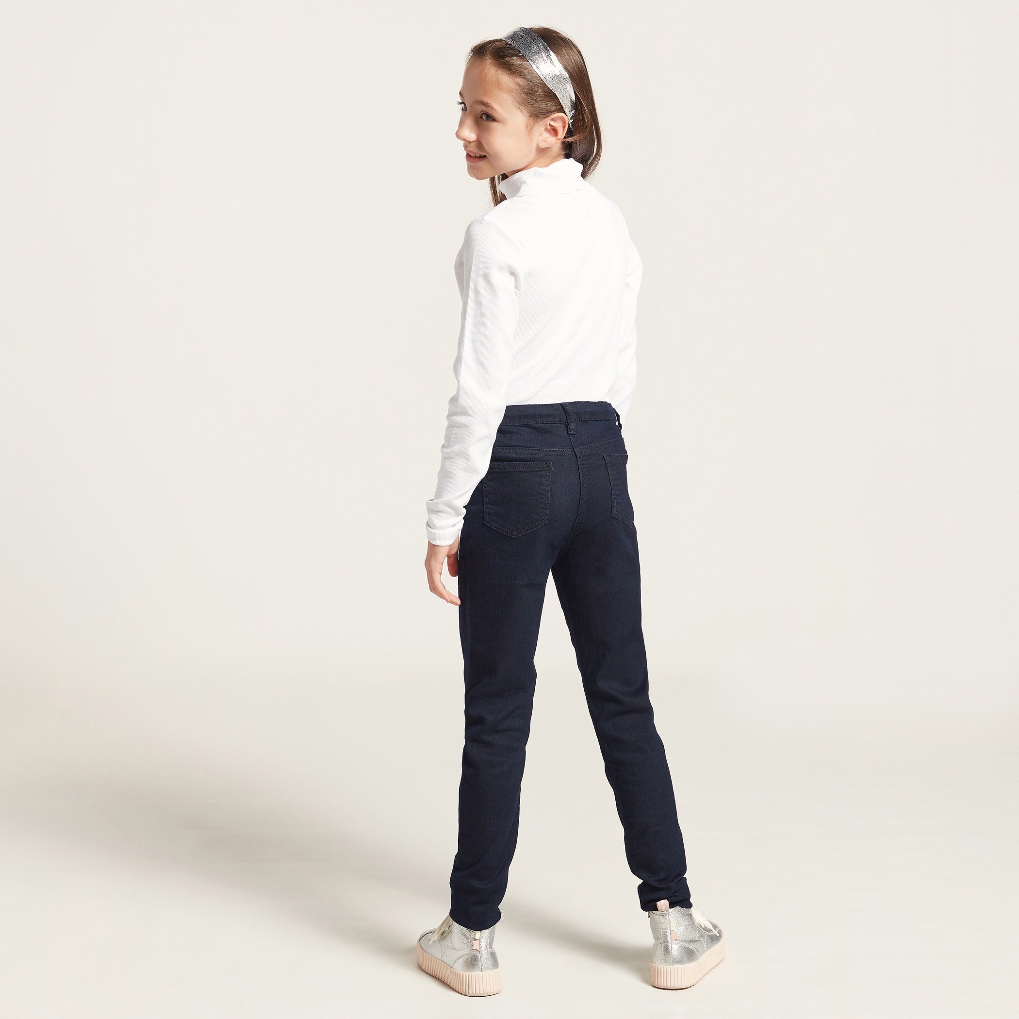 بنطلون جينز بقصّة سكيني للبنات من ماتيل-girls-clothing-bottoms-jeansandjeggings-image-4