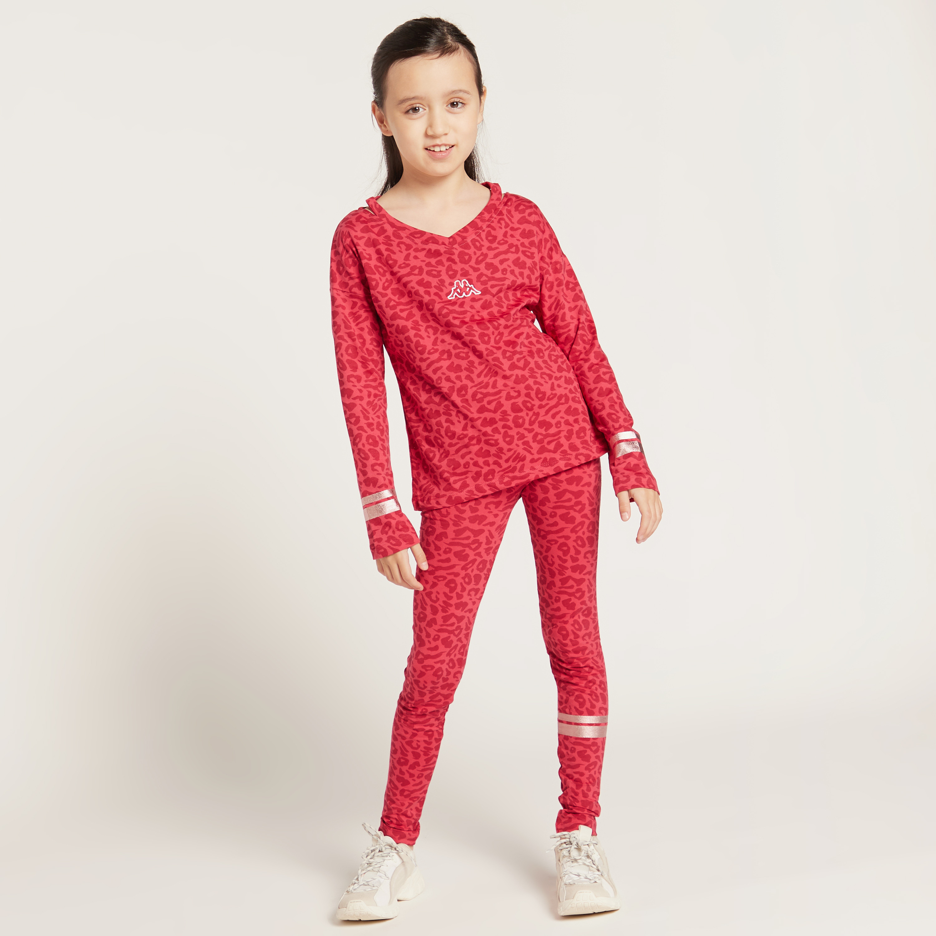 تيشيرت بأكمام طويلة وطبعات حيوانات تزينه بالكامل من كابا-girls-clothing-tshirts-image-1