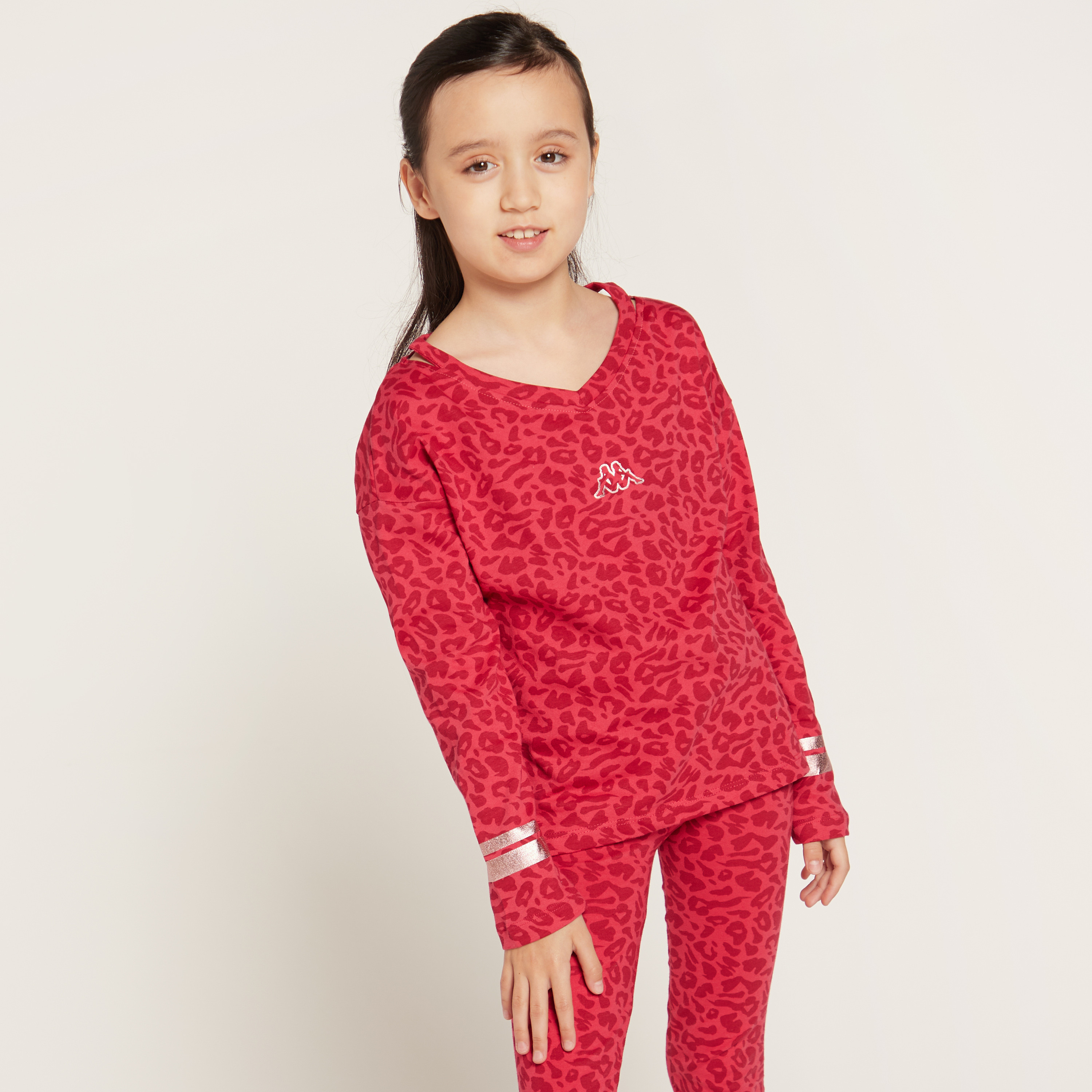 تيشيرت بأكمام طويلة وطبعات حيوانات تزينه بالكامل من كابا-girls-clothing-tshirts-image-2