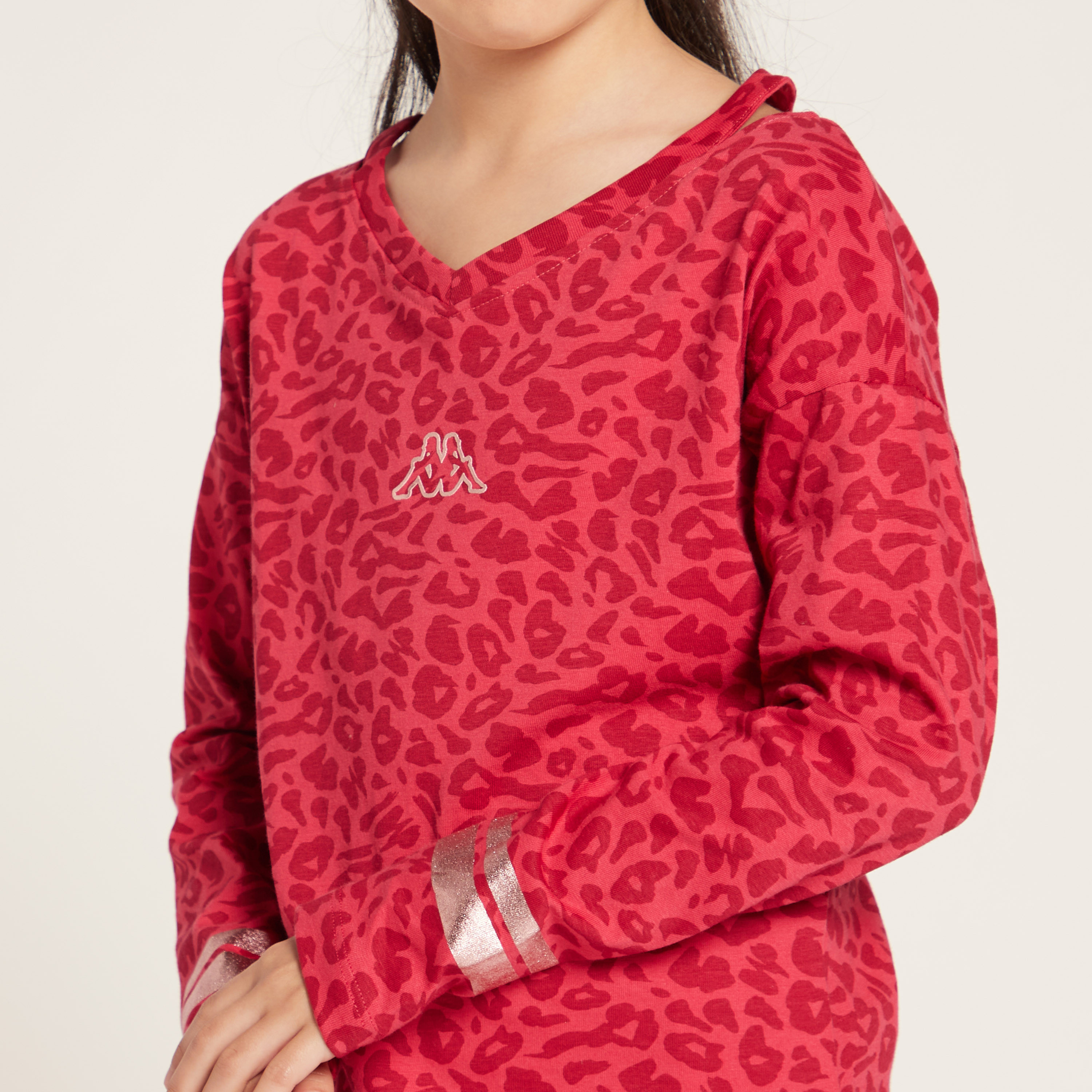 تيشيرت بأكمام طويلة وطبعات حيوانات تزينه بالكامل من كابا-girls-clothing-tshirts-image-3