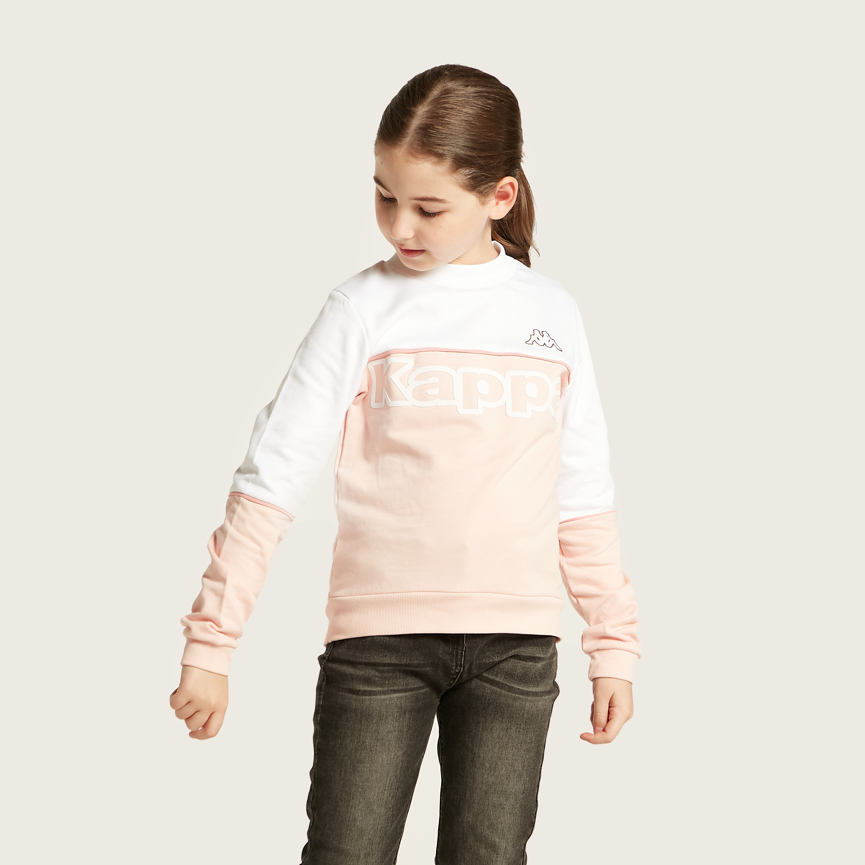 بلوفر بقوالب ملونة وأكمام طويلة وطبعات شعار من كابا-girls-clothing-winterwear-jacketsandcoats-image-2