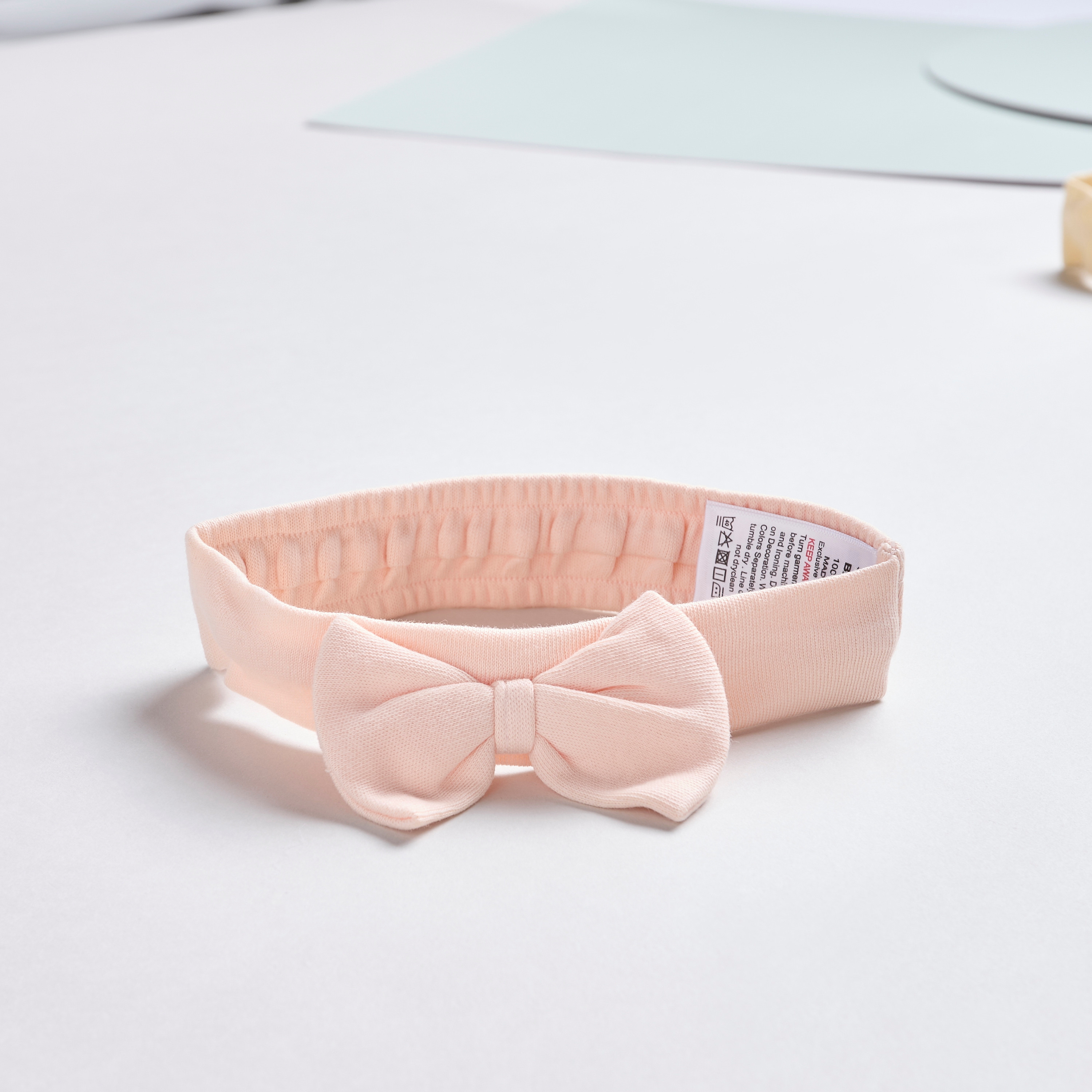 شرائط رأس بتزيينات فيونكة من جونيورز - طقم من قطعتين-promo_babyshop_Buy3for10_UAE230426-image-4