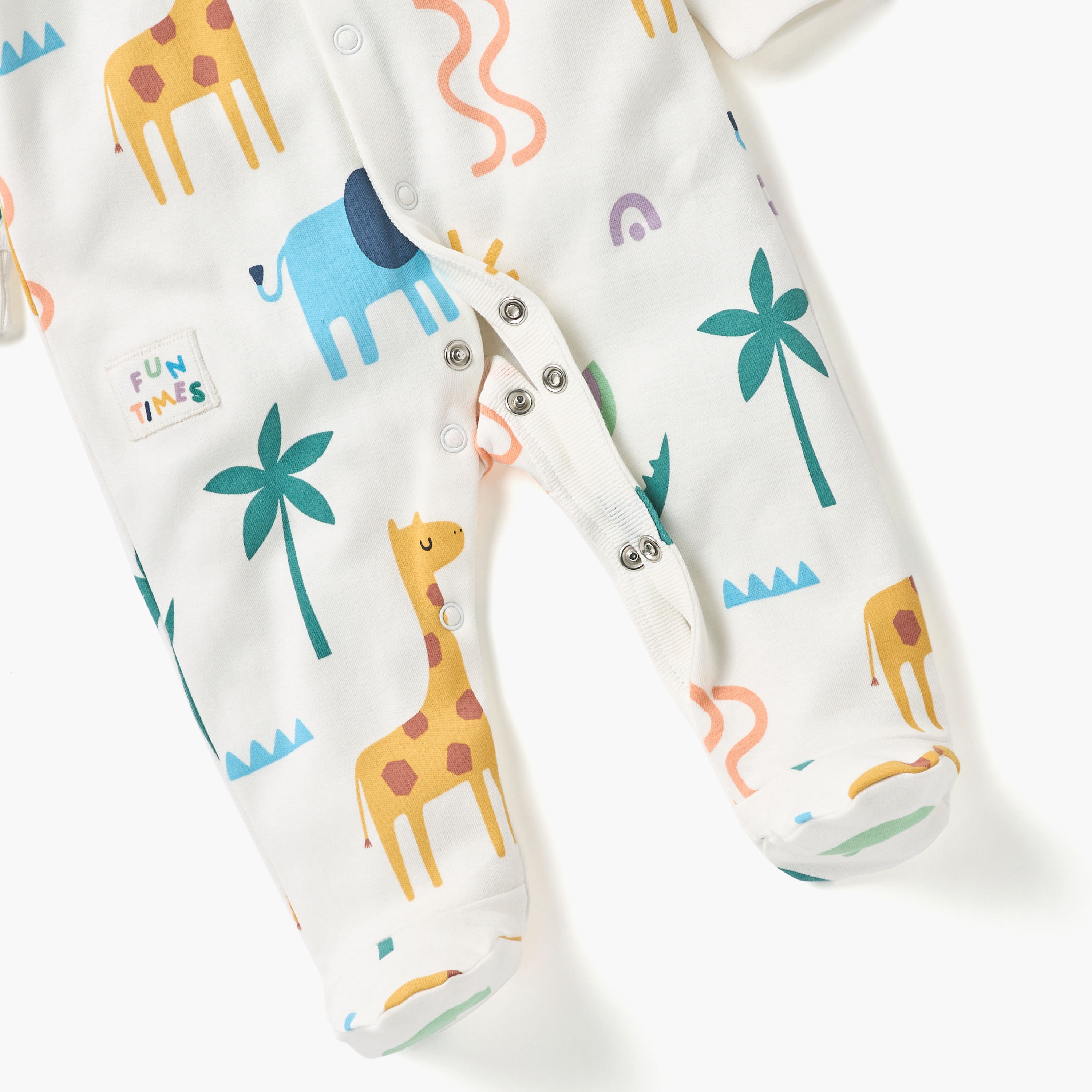 Juniors Printed Sleepsuit with Long Sleeves and Button Closure-baby-boys-clothing-nightwear-sleepsuits-image-4
