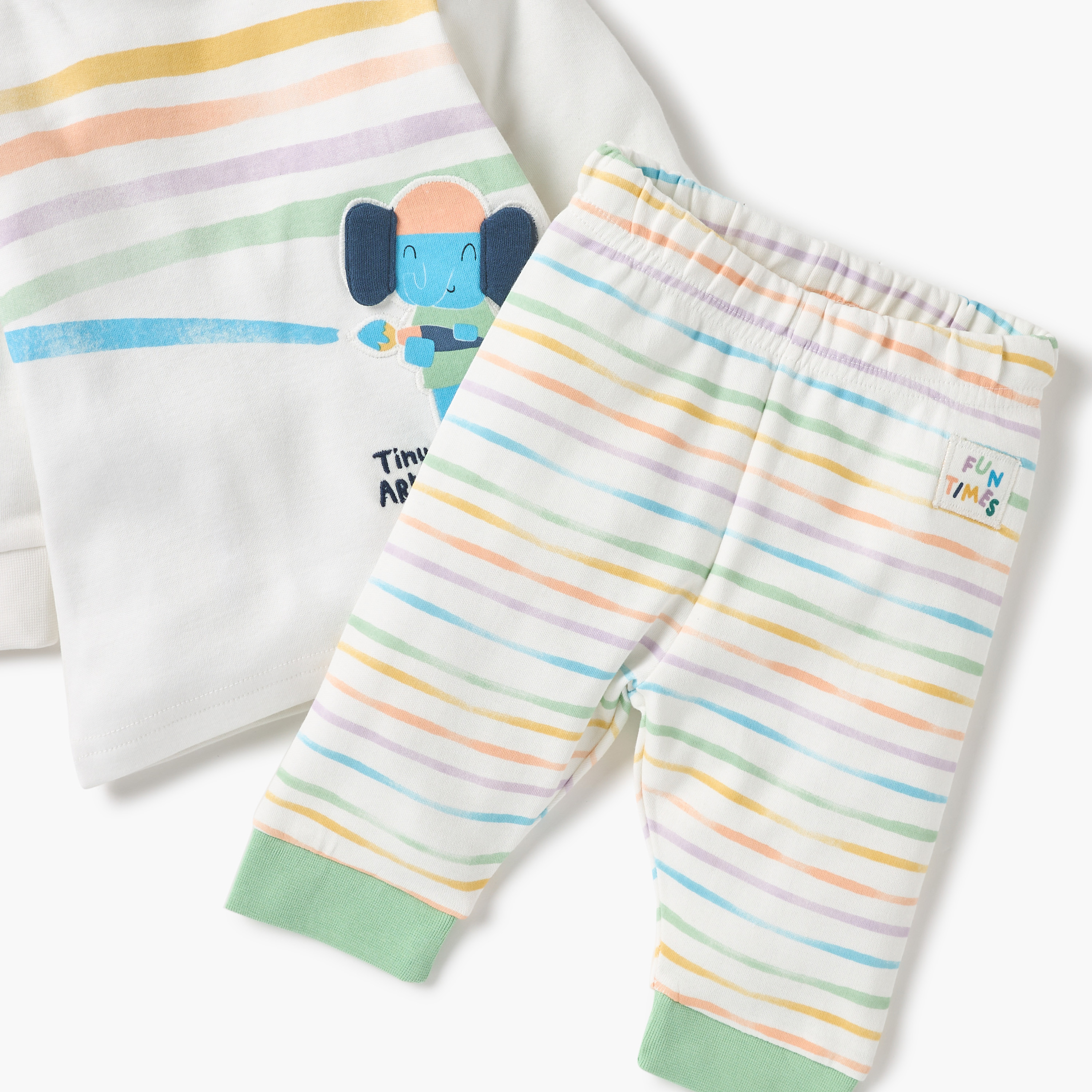 طقم بيجاما وتيشيرت بطبعات من جونيورز-baby-boys-clothing-nightwear-pyjamasets-image-5