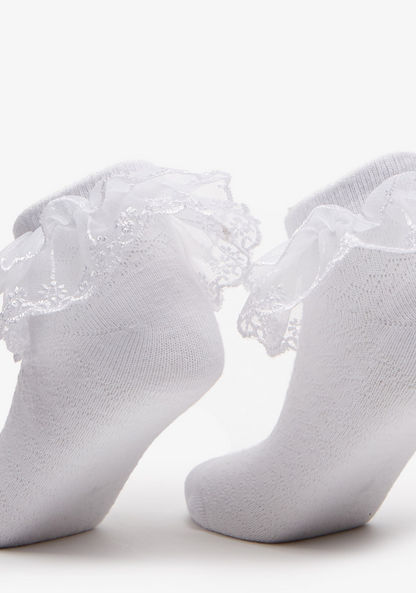 Textured Ankle Length Socks with Frill Detail - Set of 2