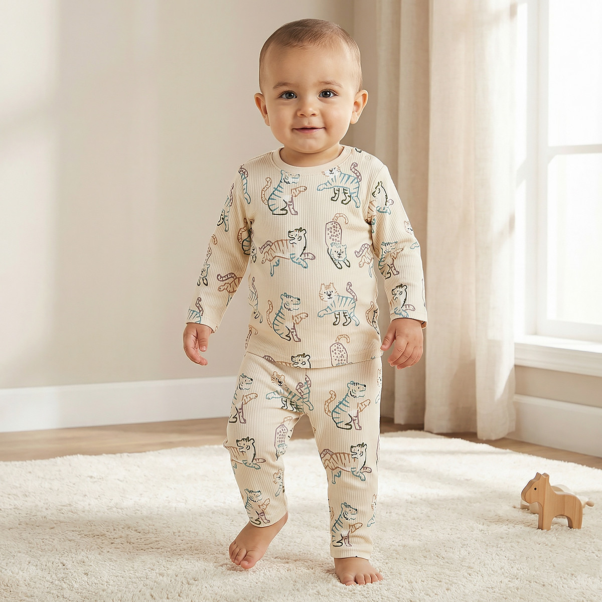 Juniors Bunny Print T-shirt and Pyjama Set-baby-girls-clothing-nightwear-pyjamasets-image-1