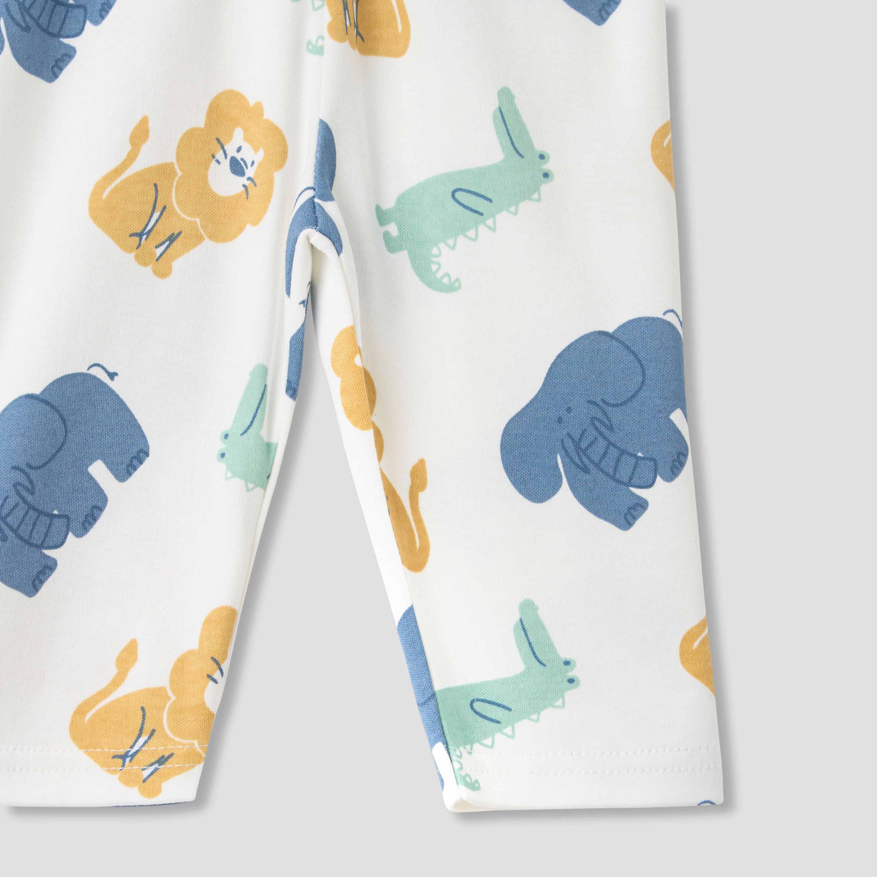 Juniors Printed T-shirt and Pyjama Set-baby-girls-clothing-nightwear-pyjamasets-image-8