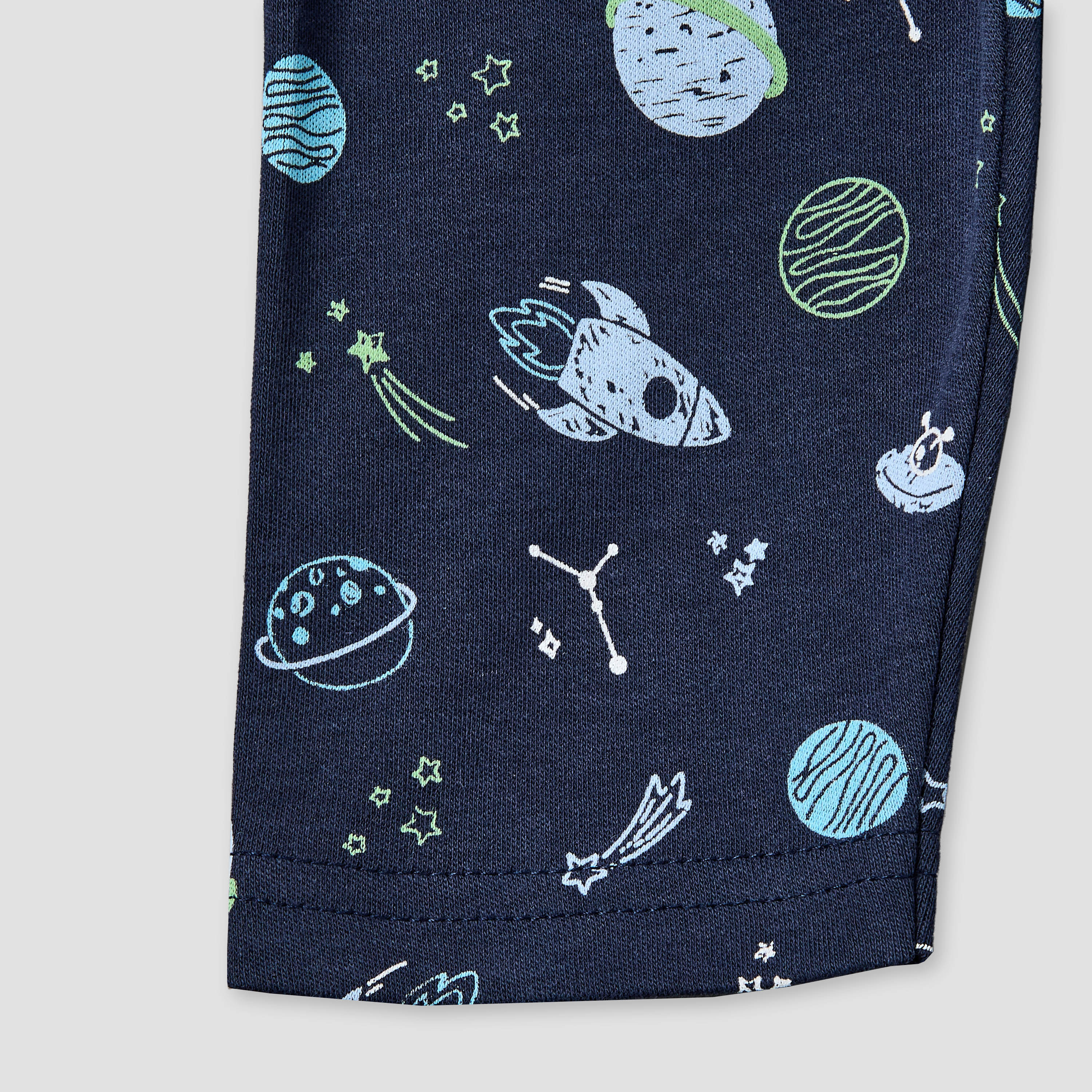 Juniors Cotton Round Neck Long Sleeves Pyjama Set with Space Print-baby-boys-clothing-nightwear-pyjamasets-image-9