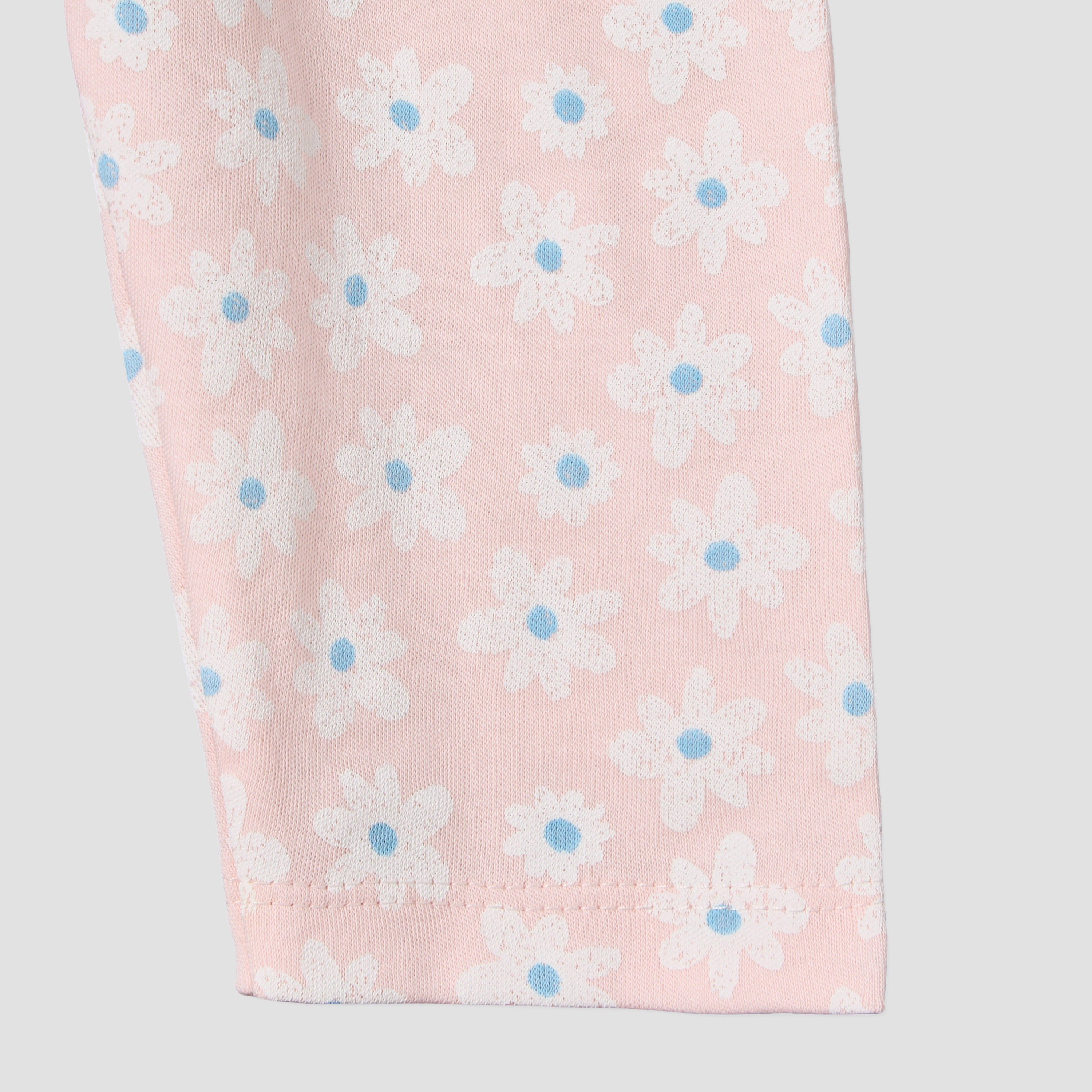 Juniors Cotton Round Neck Long Sleeves Pyjama Set with Floral Print-baby-girls-clothing-nightwear-pyjamasets-image-9