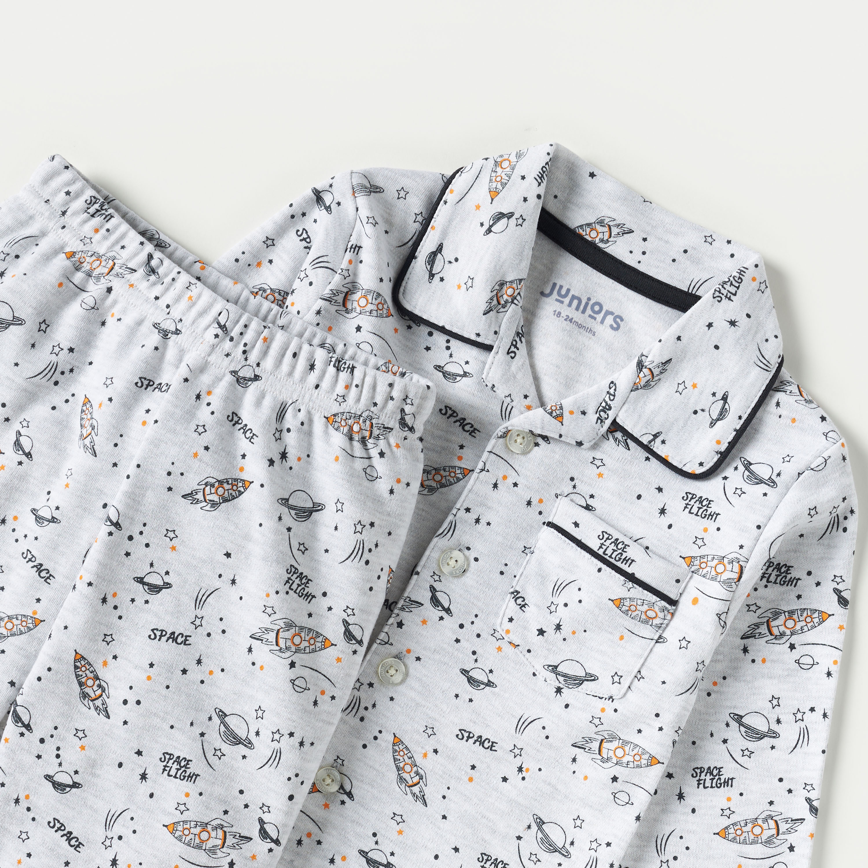 طقم بنطلون بيجاما وقميص بطبعات فضاء من جونيورز-baby-boys-clothing-nightwear-pyjamasets-image-4