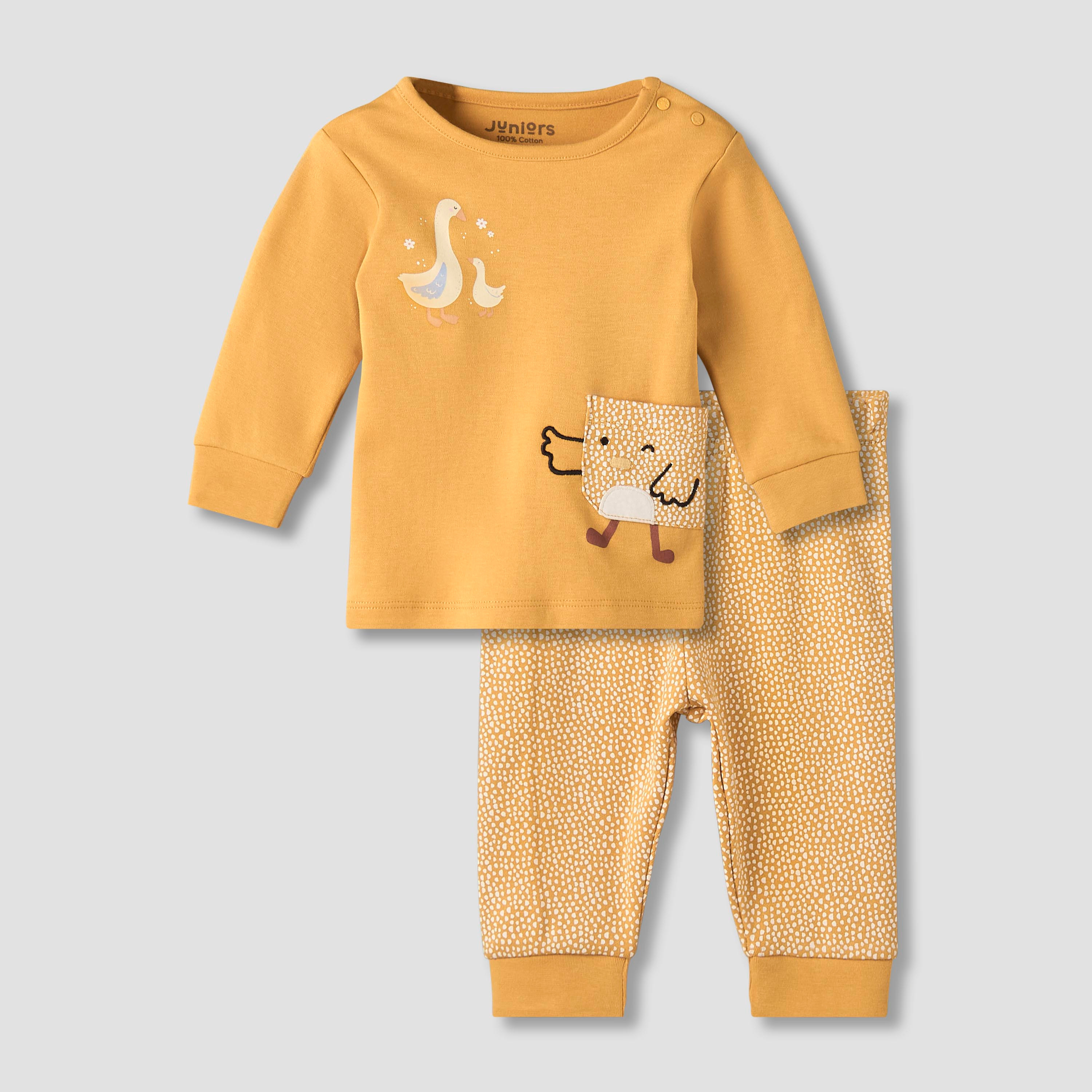 Juniors Cotton Round Neck Long Sleeves Pyjama Set with Duck Print-baby-girls-clothing-nightwear-pyjamasets-image-2