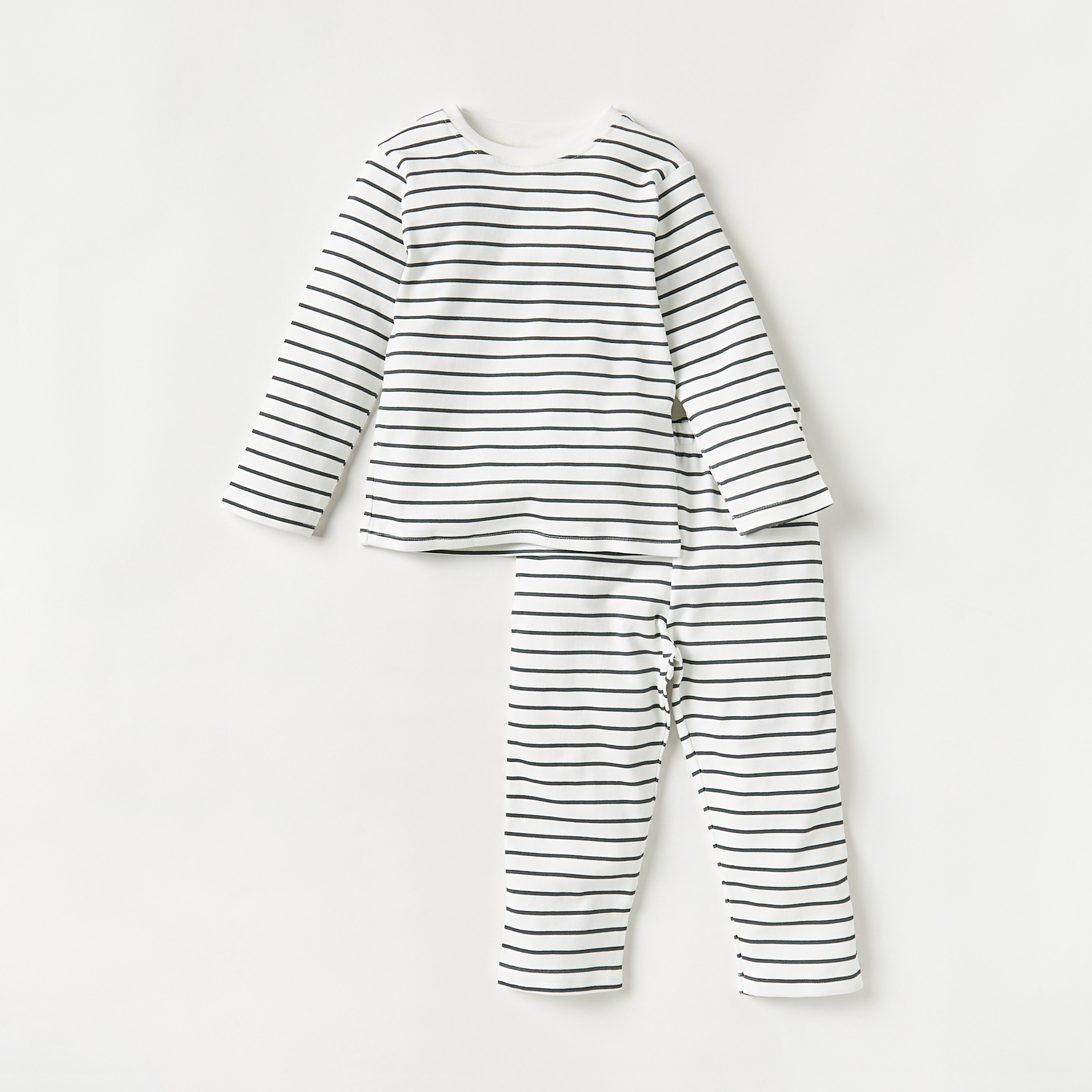بنطلون بيجاما وتيشيرت بطبعات من جونيورز - طقم من 4 قطع-baby-boys-clothing-nightwear-pyjamasets-image-5